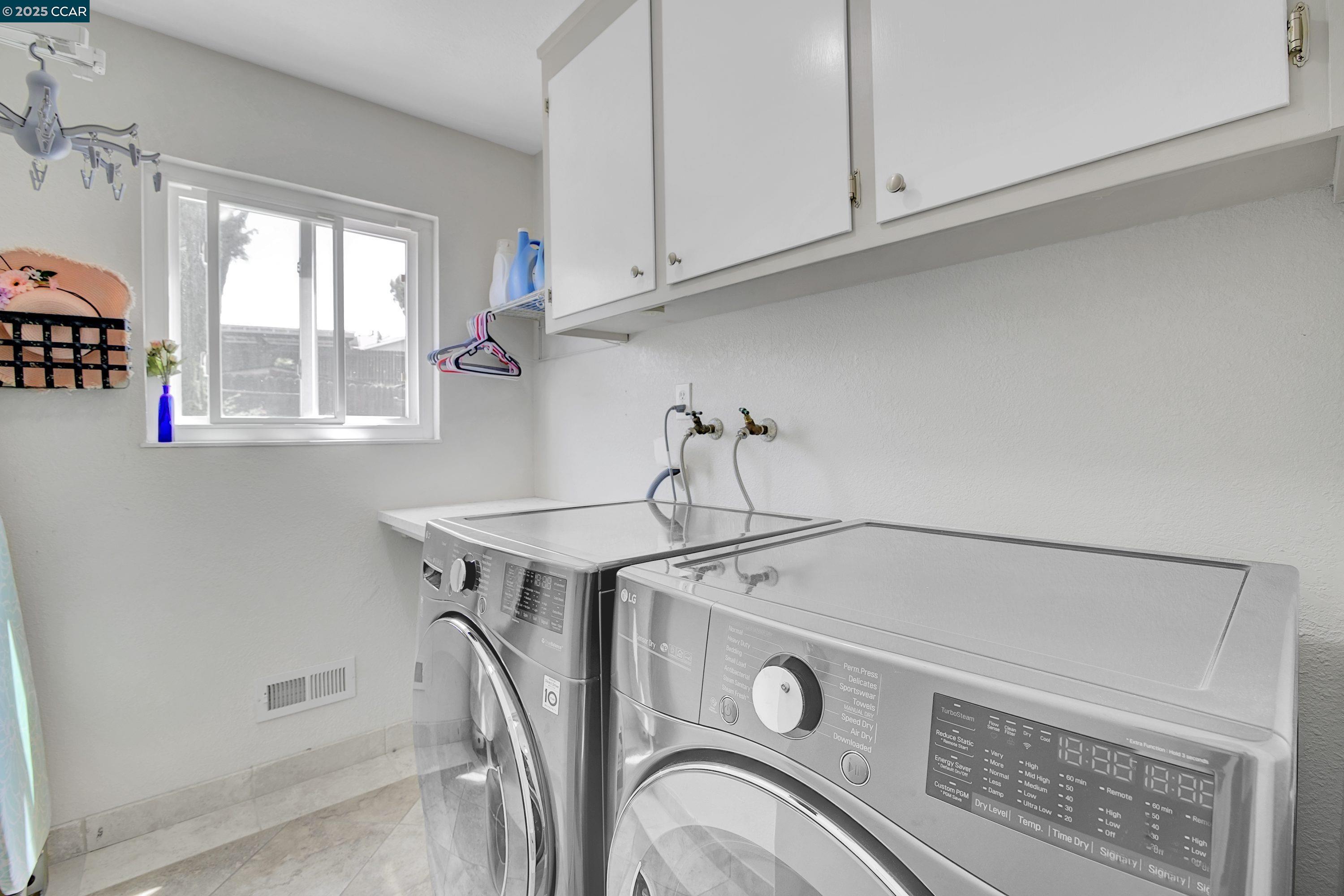 Detail Gallery Image 23 of 44 For 1112 Cardiff Ct, Antioch,  CA 94509 - 4 Beds | 2/1 Baths