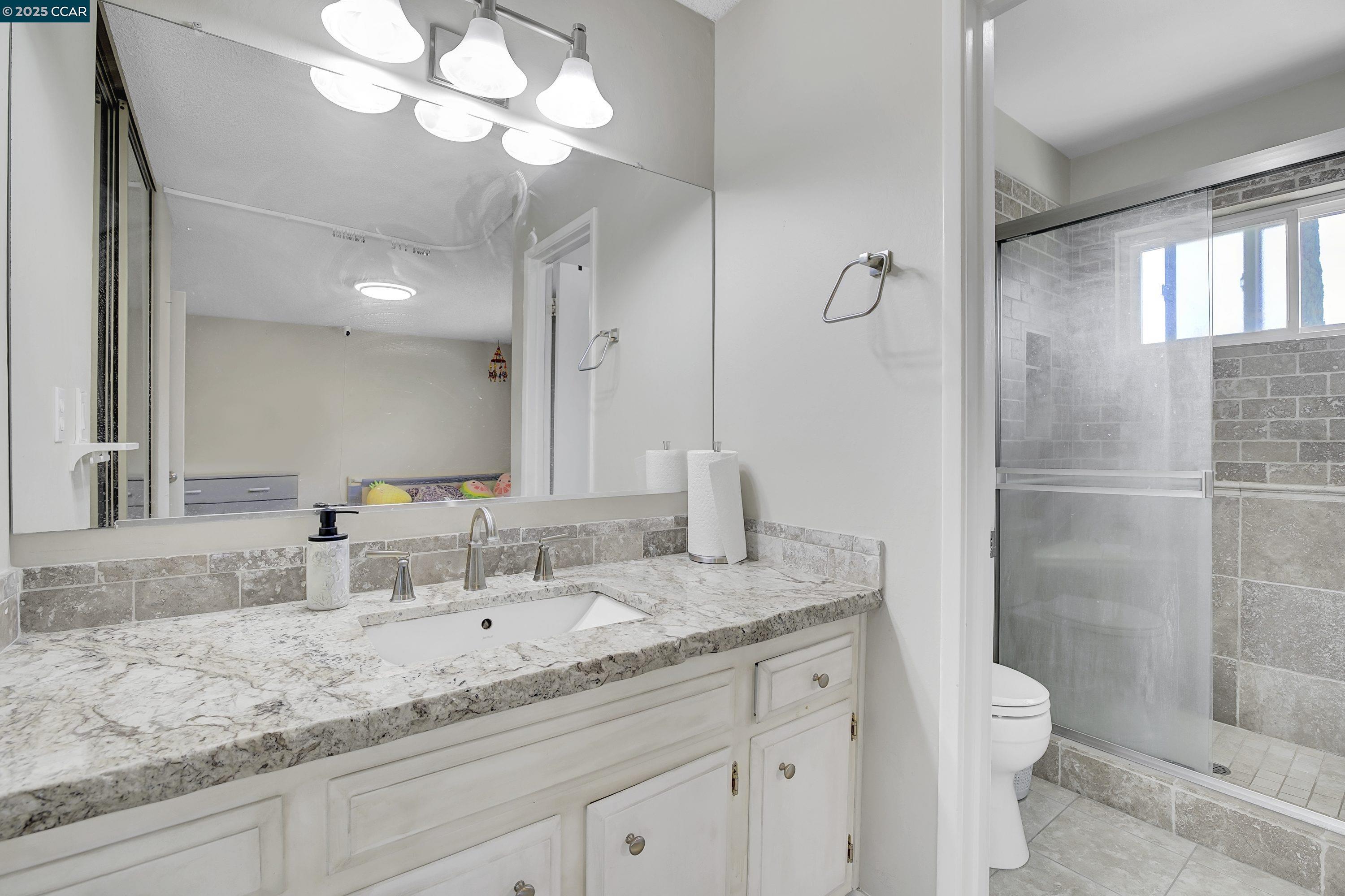 Detail Gallery Image 28 of 44 For 1112 Cardiff Ct, Antioch,  CA 94509 - 4 Beds | 2/1 Baths