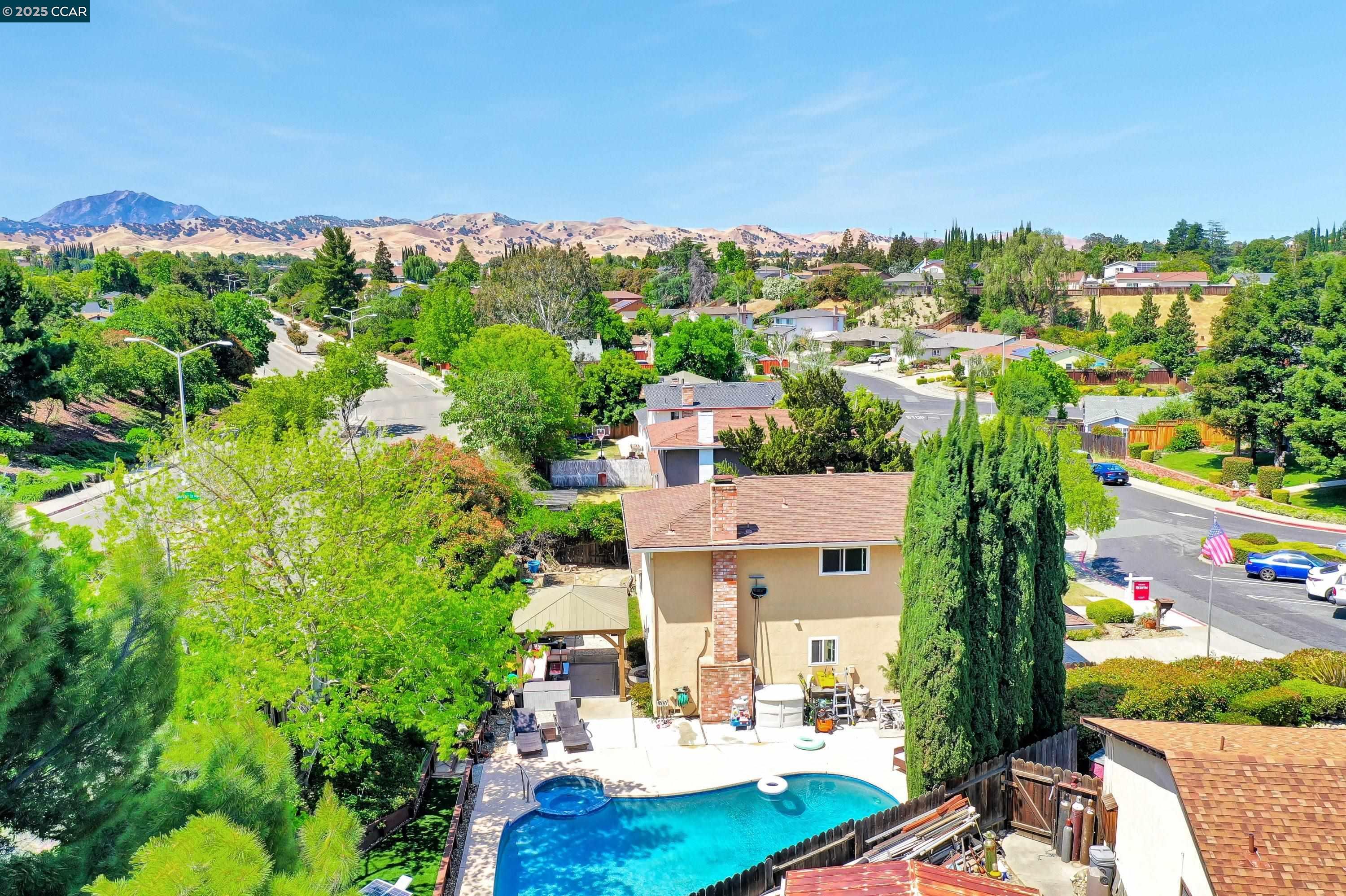 Detail Gallery Image 43 of 44 For 1112 Cardiff Ct, Antioch,  CA 94509 - 4 Beds | 2/1 Baths