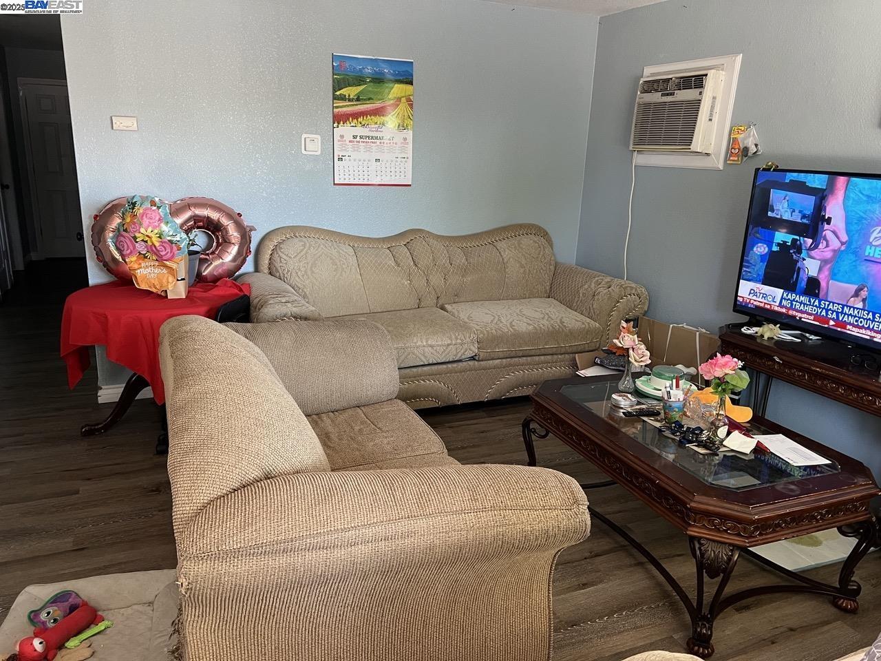 Detail Gallery Image 3 of 14 For 7025 Kermit Ln, Stockton,  CA 95207 - 3 Beds | 1 Baths
