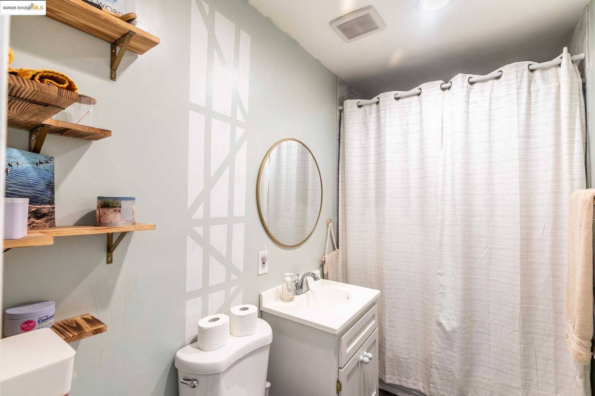 Detail Gallery Image 17 of 36 For 409 Johnson St, Modesto,  CA 95354 - 3 Beds | 2 Baths