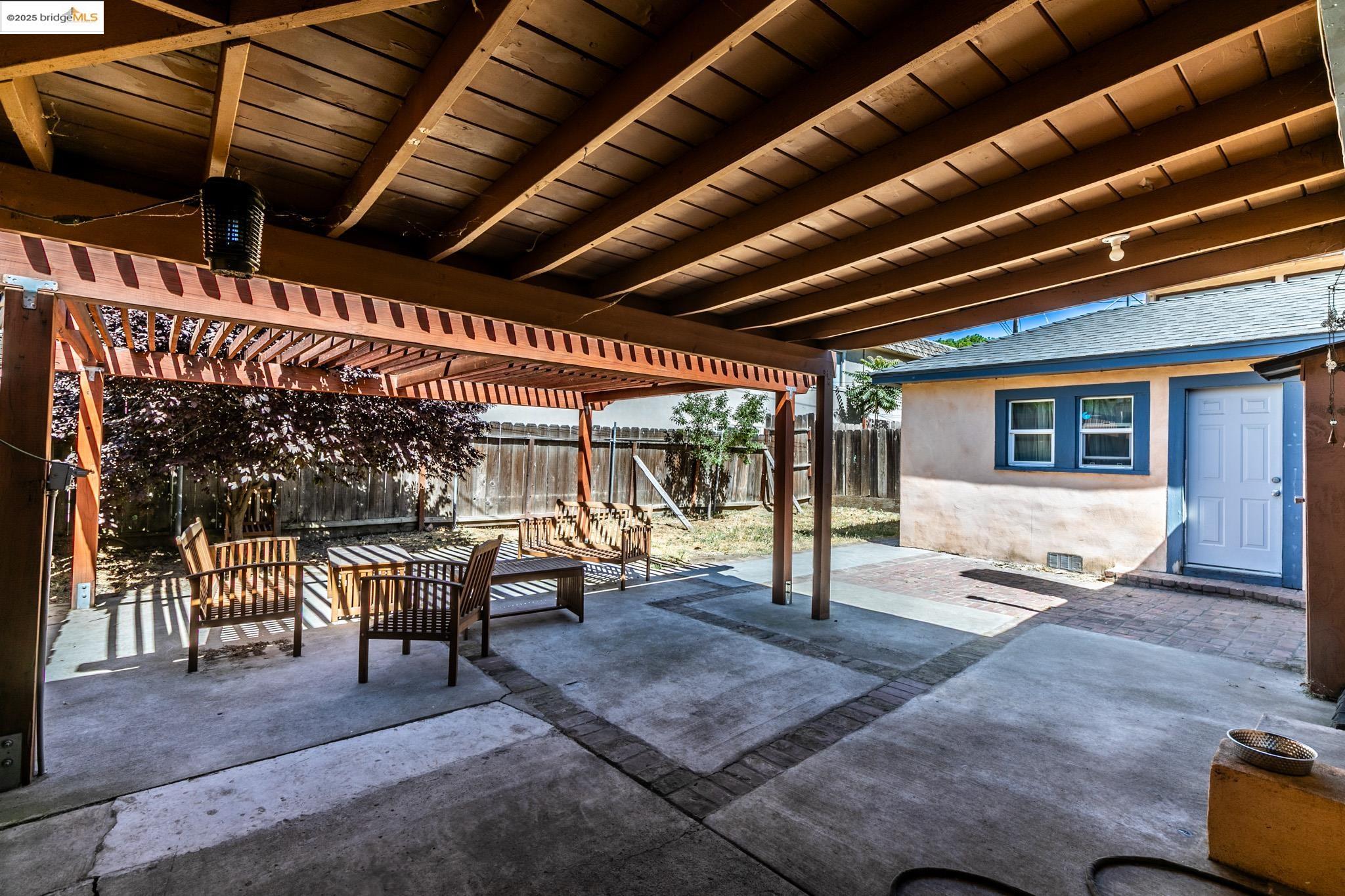 Detail Gallery Image 26 of 36 For 409 Johnson St, Modesto,  CA 95354 - 3 Beds | 2 Baths