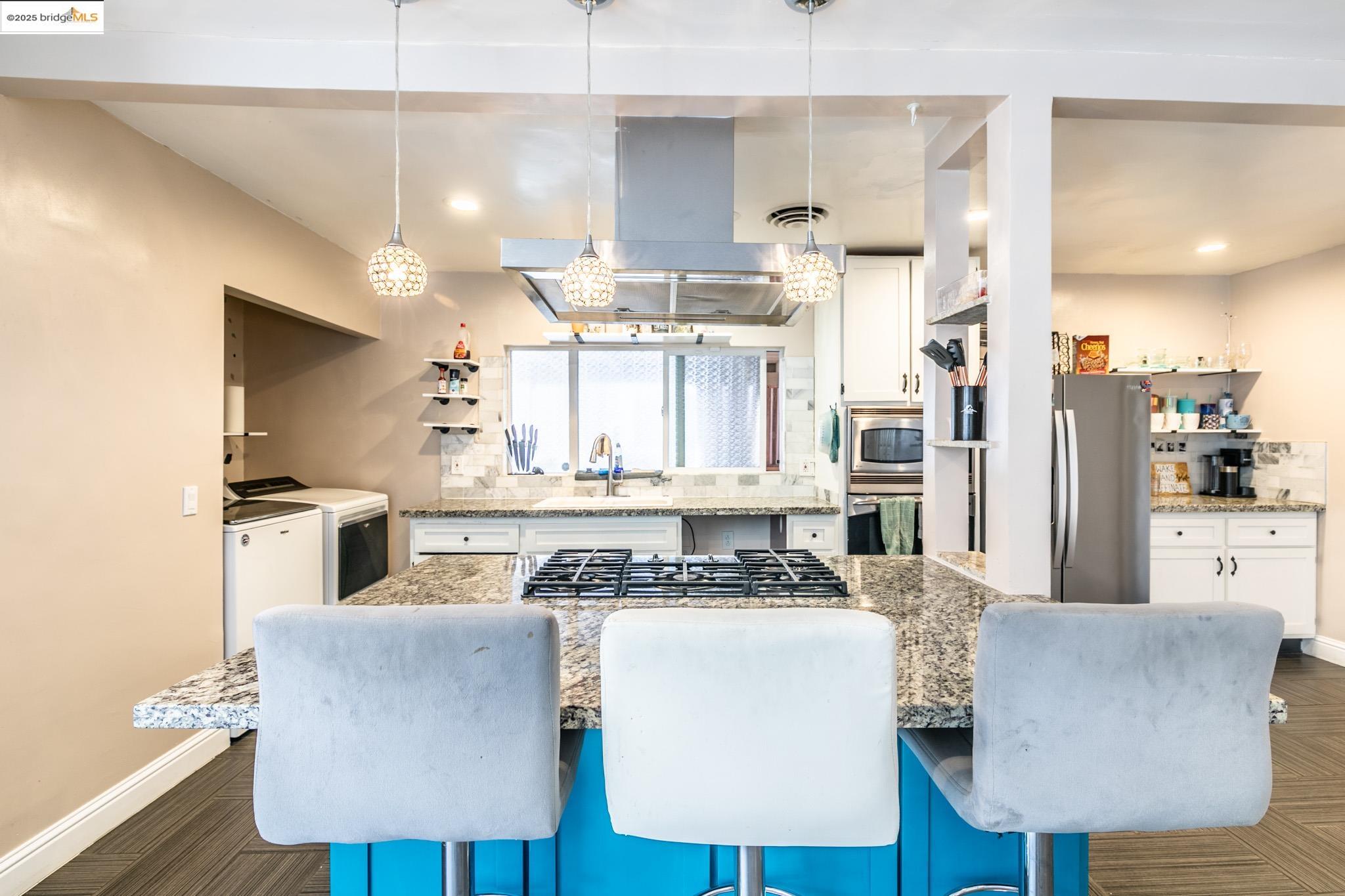 Detail Gallery Image 7 of 36 For 409 Johnson St, Modesto,  CA 95354 - 3 Beds | 2 Baths