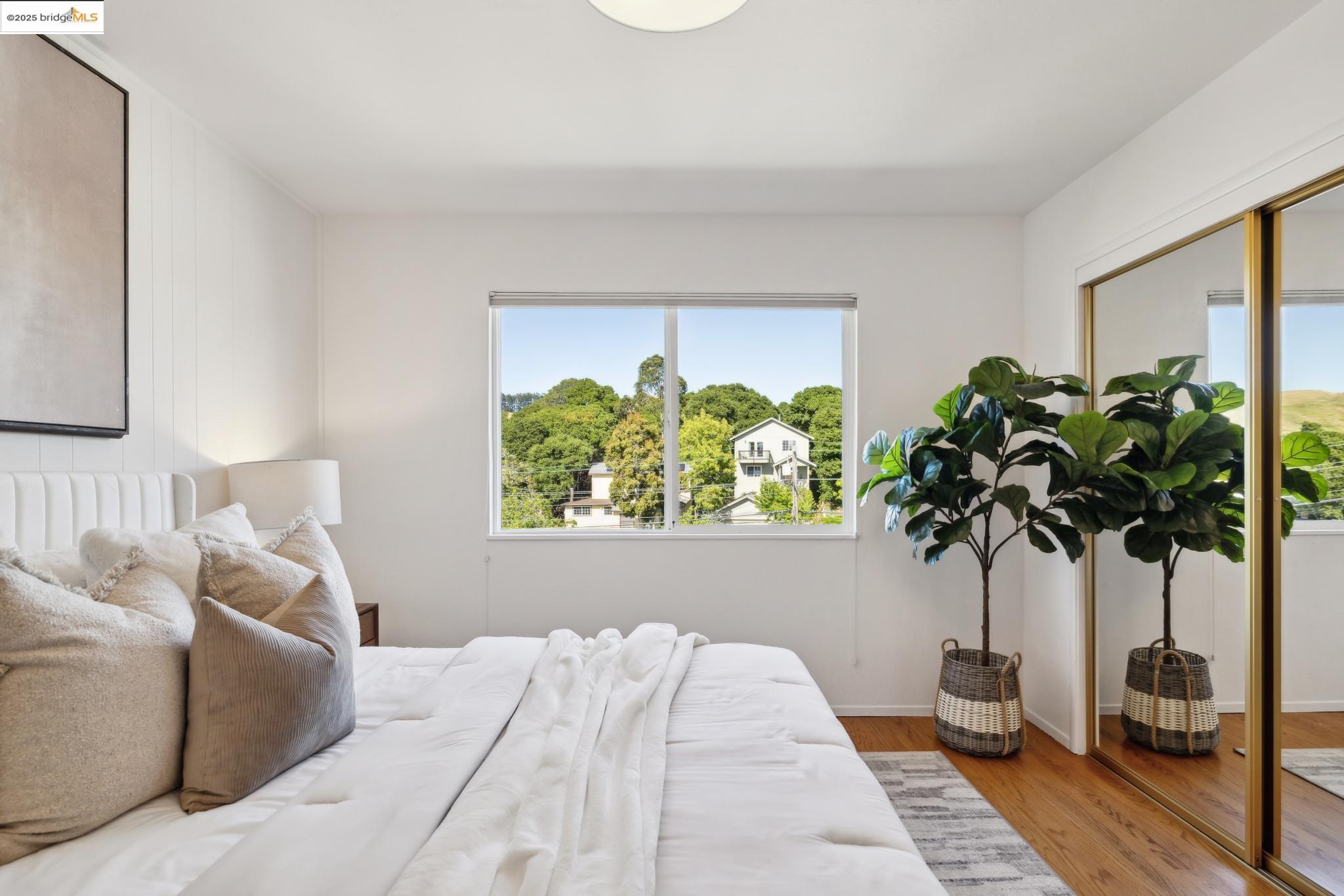Detail Gallery Image 17 of 34 For 6251 Highland Ave, Richmond,  CA 94805 - 3 Beds | 2 Baths