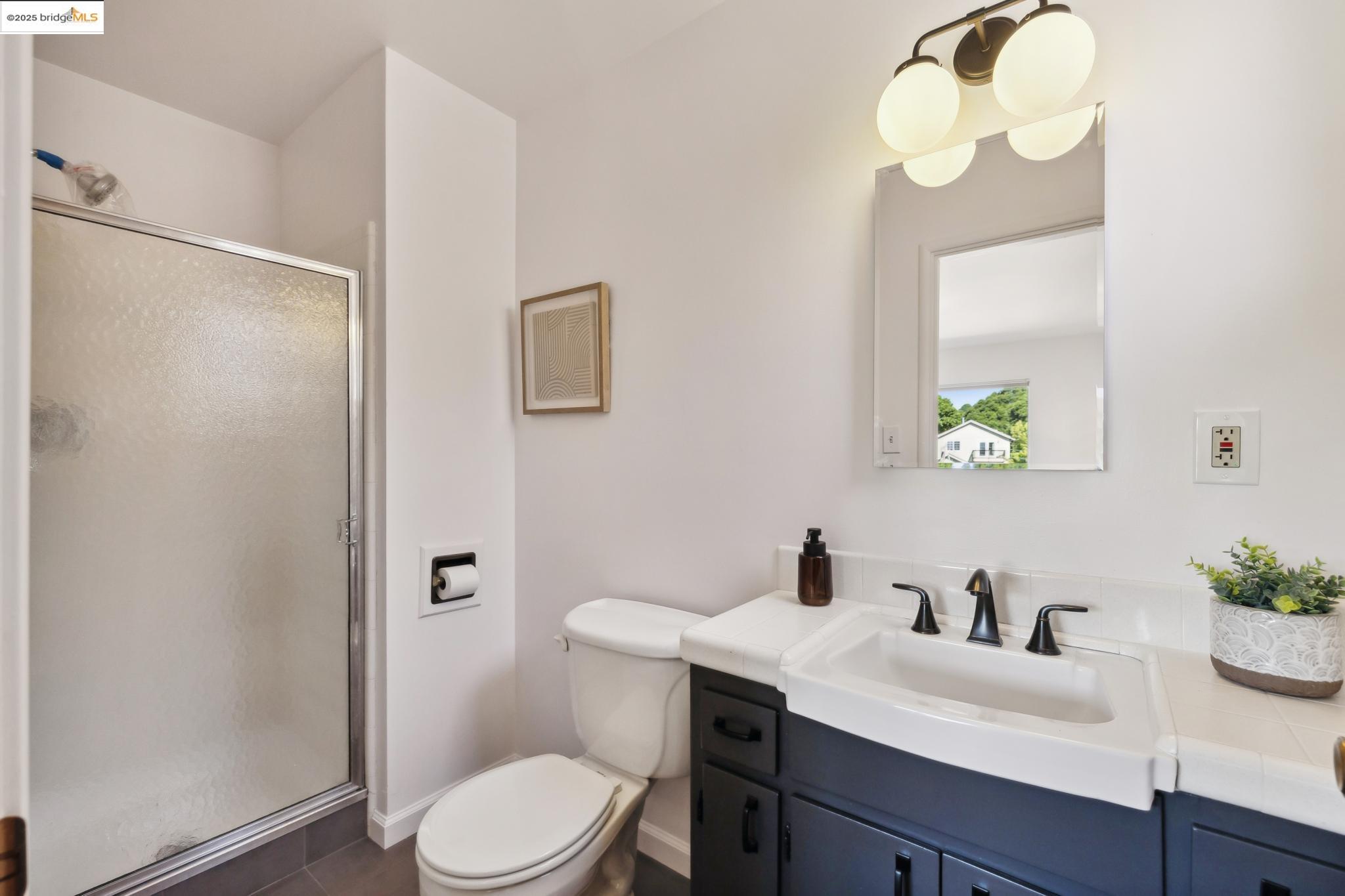 Detail Gallery Image 18 of 34 For 6251 Highland Ave, Richmond,  CA 94805 - 3 Beds | 2 Baths