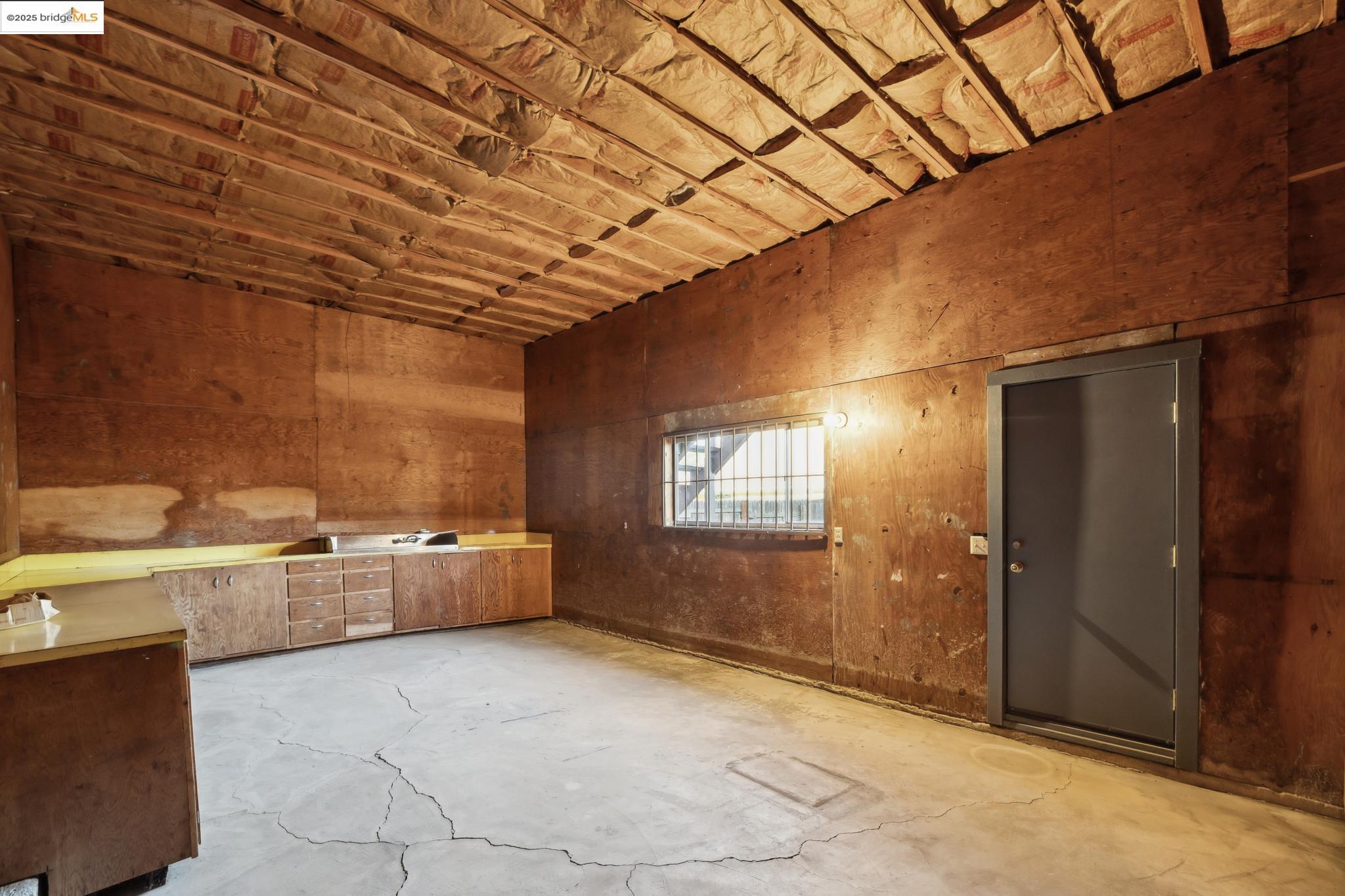 Detail Gallery Image 32 of 34 For 6251 Highland Ave, Richmond,  CA 94805 - 3 Beds | 2 Baths