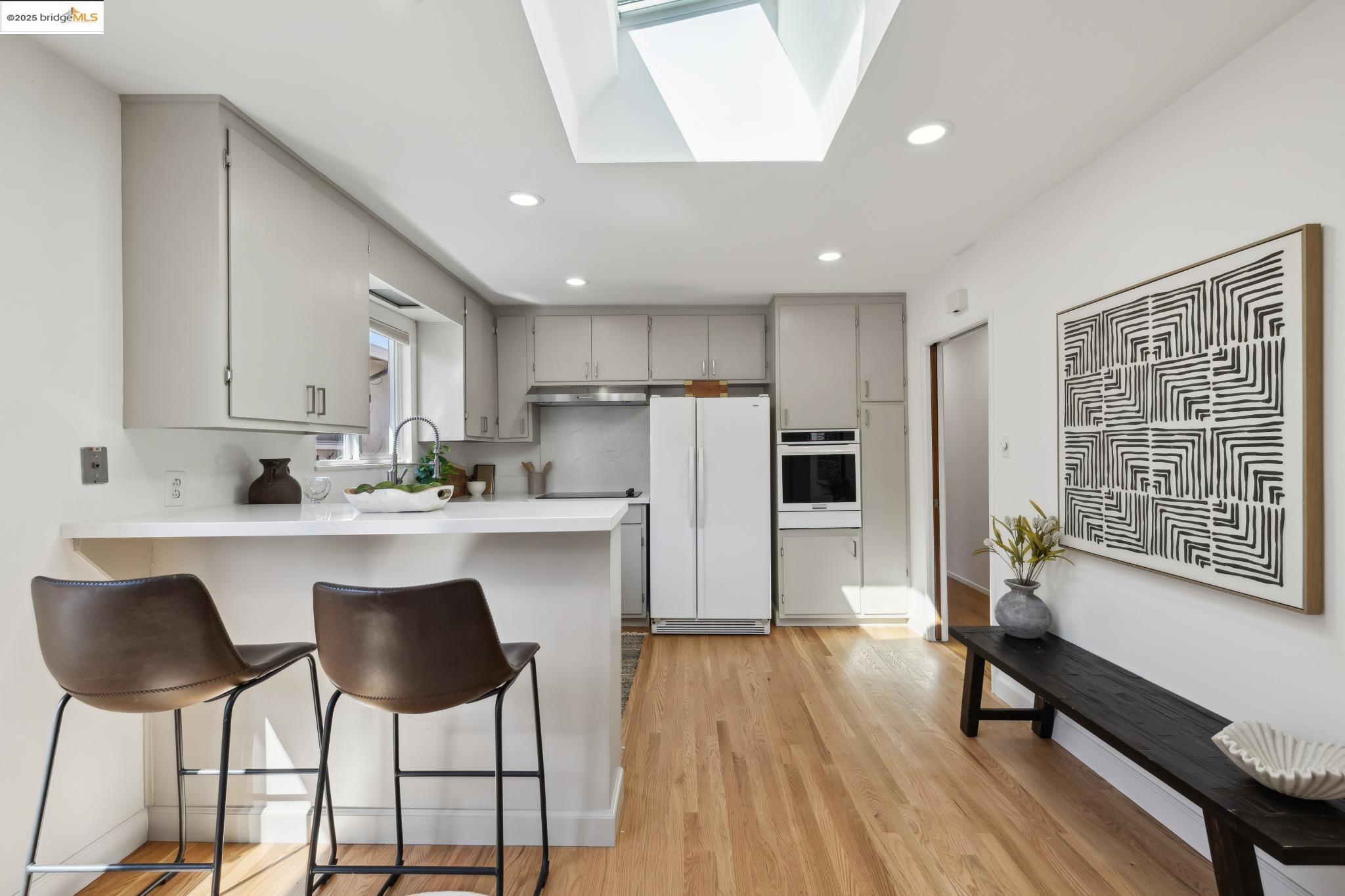 Detail Gallery Image 9 of 34 For 6251 Highland Ave, Richmond,  CA 94805 - 3 Beds | 2 Baths