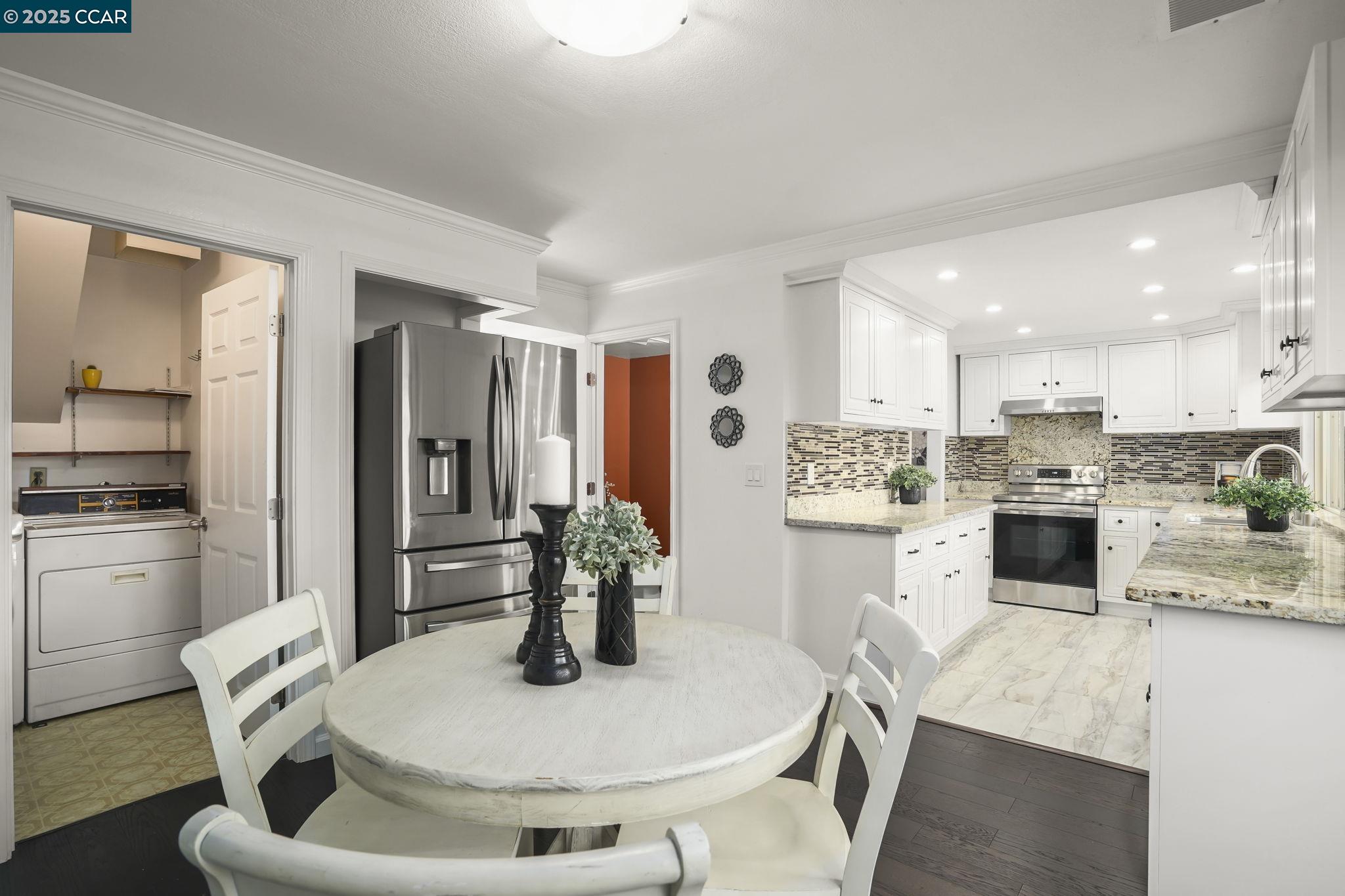 Photo #13: 41098395 Listing: Photo #13