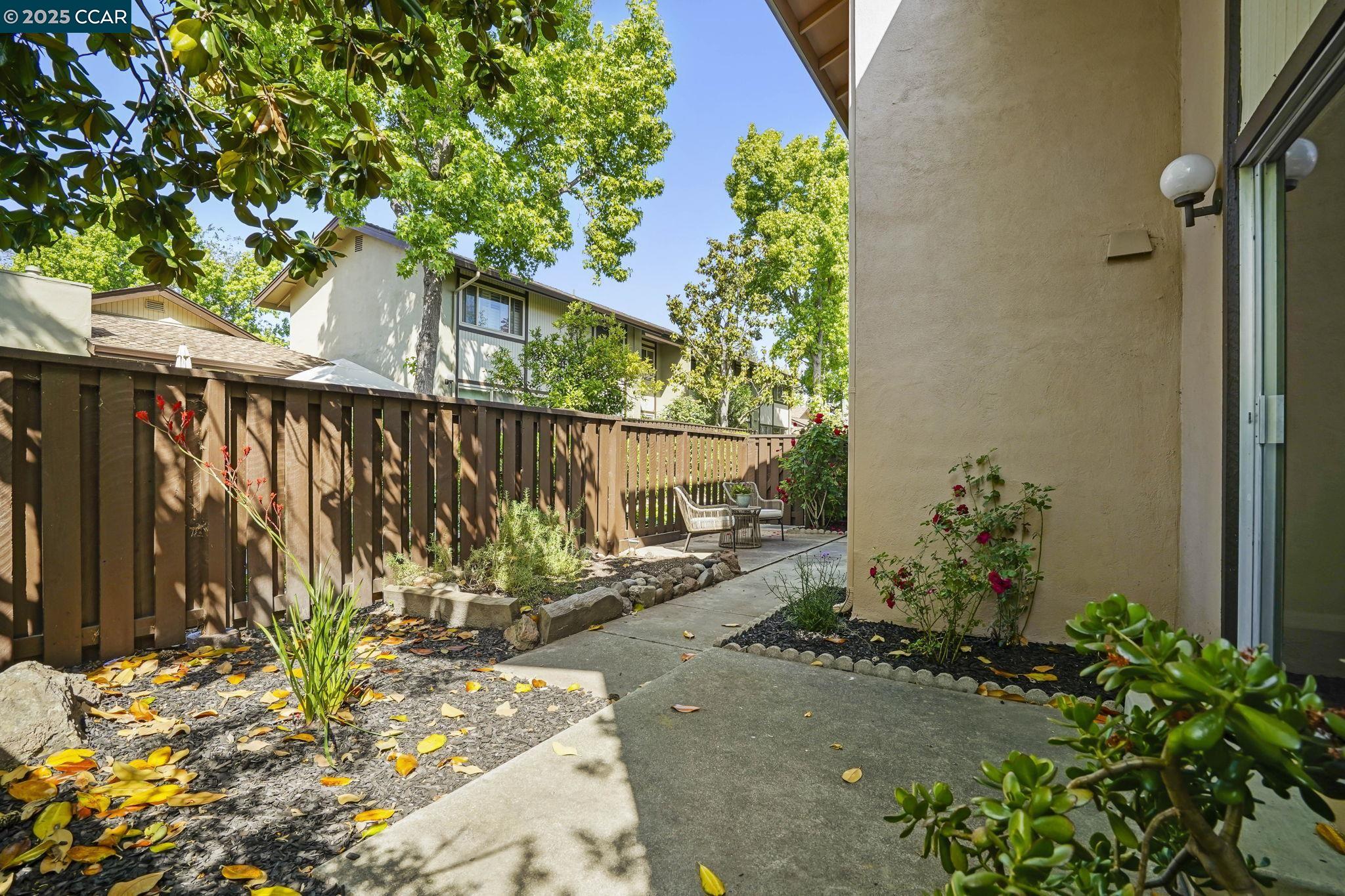 Photo #26: 41098395 Listing: Photo #26