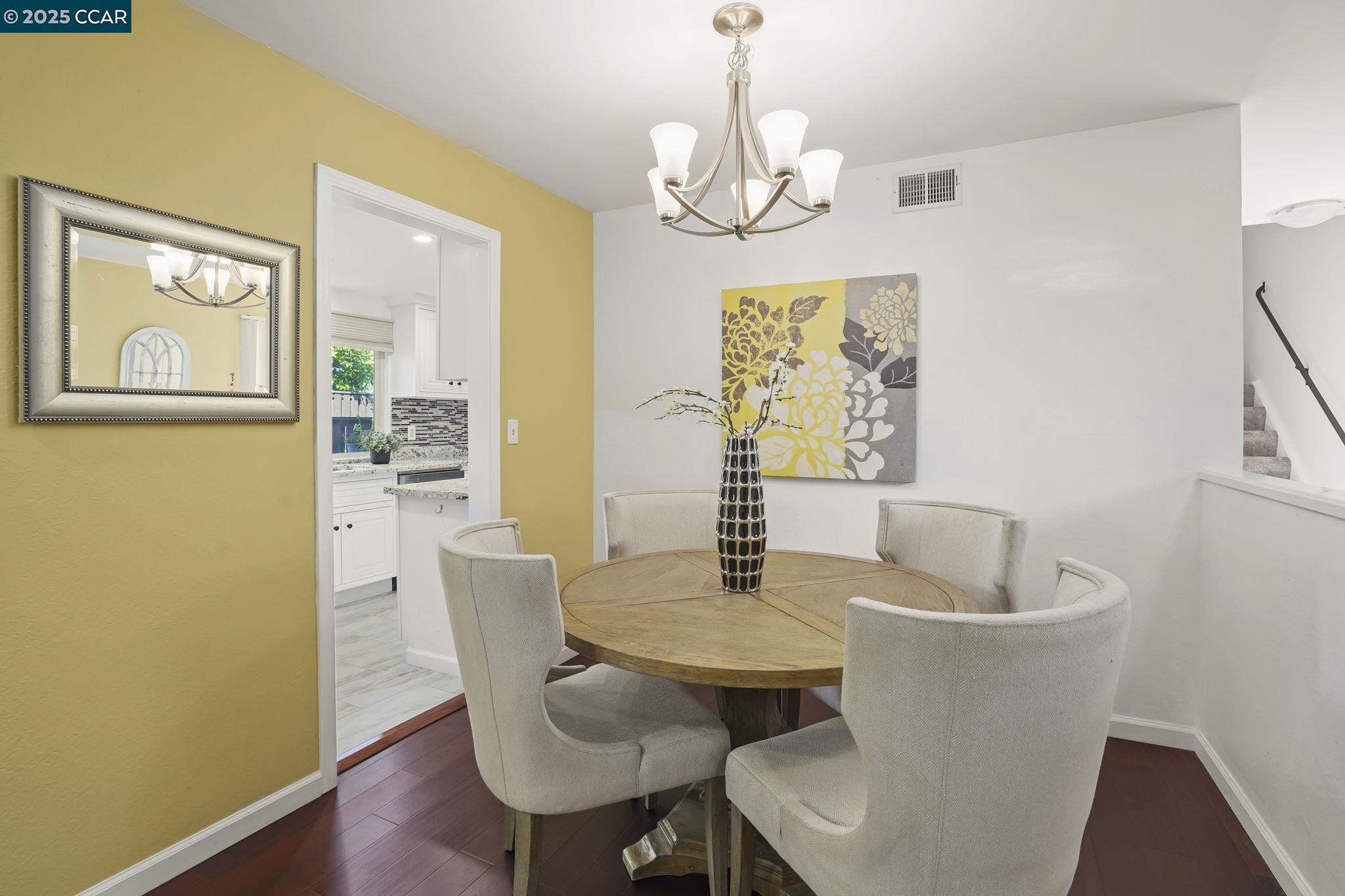 Photo #7: 41098395 Listing: Photo #7