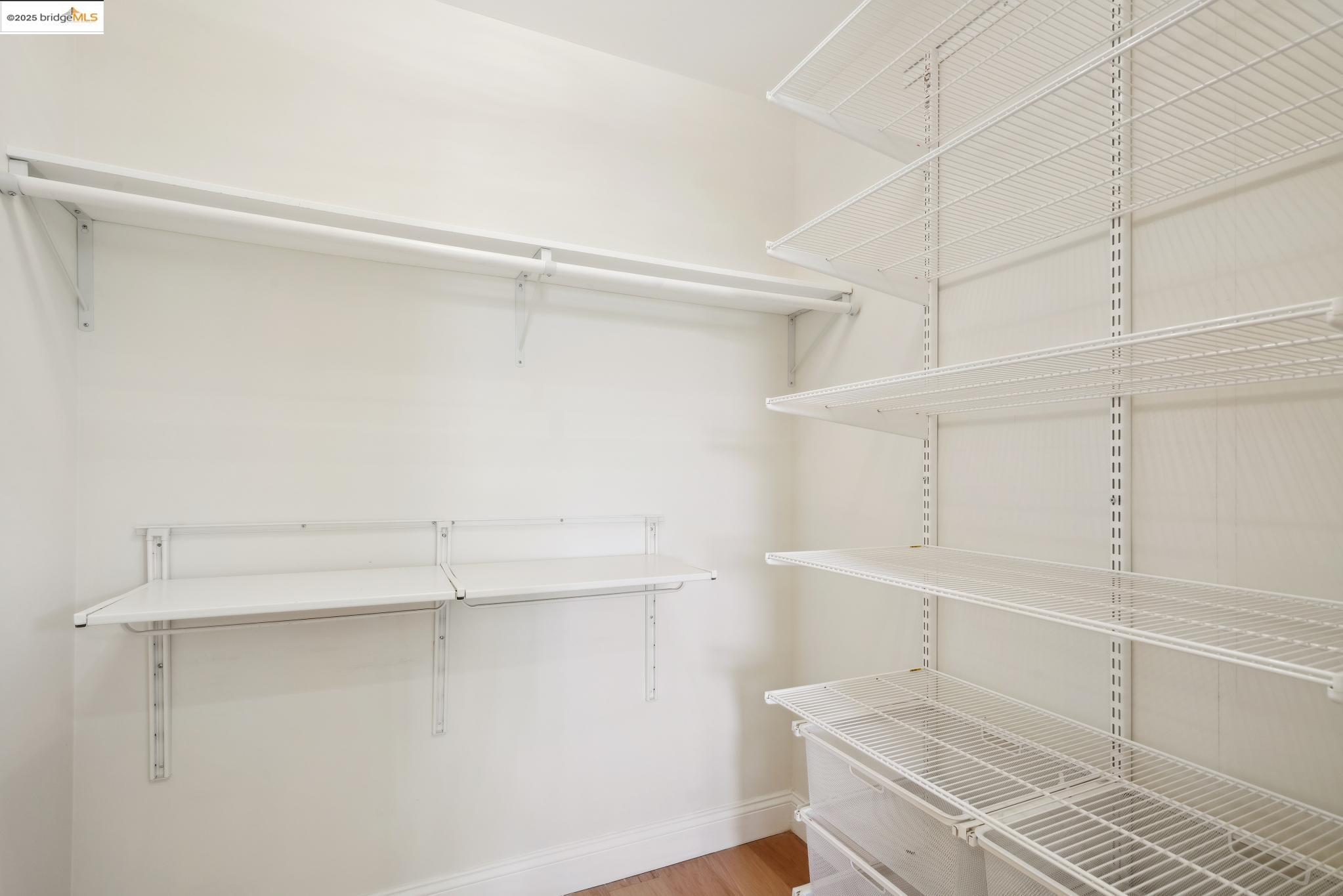 Detail Gallery Image 18 of 56 For 1412 Alcatraz Ave, Berkeley,  CA 94702 - 3 Beds | 2 Baths