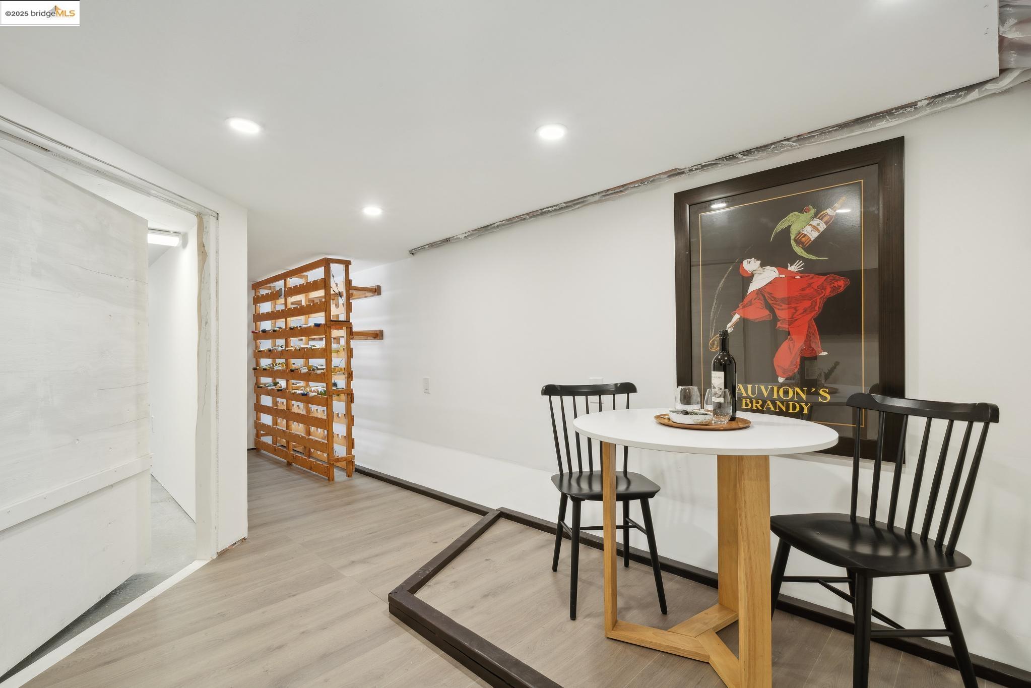 Detail Gallery Image 32 of 56 For 1412 Alcatraz Ave, Berkeley,  CA 94702 - 3 Beds | 2 Baths