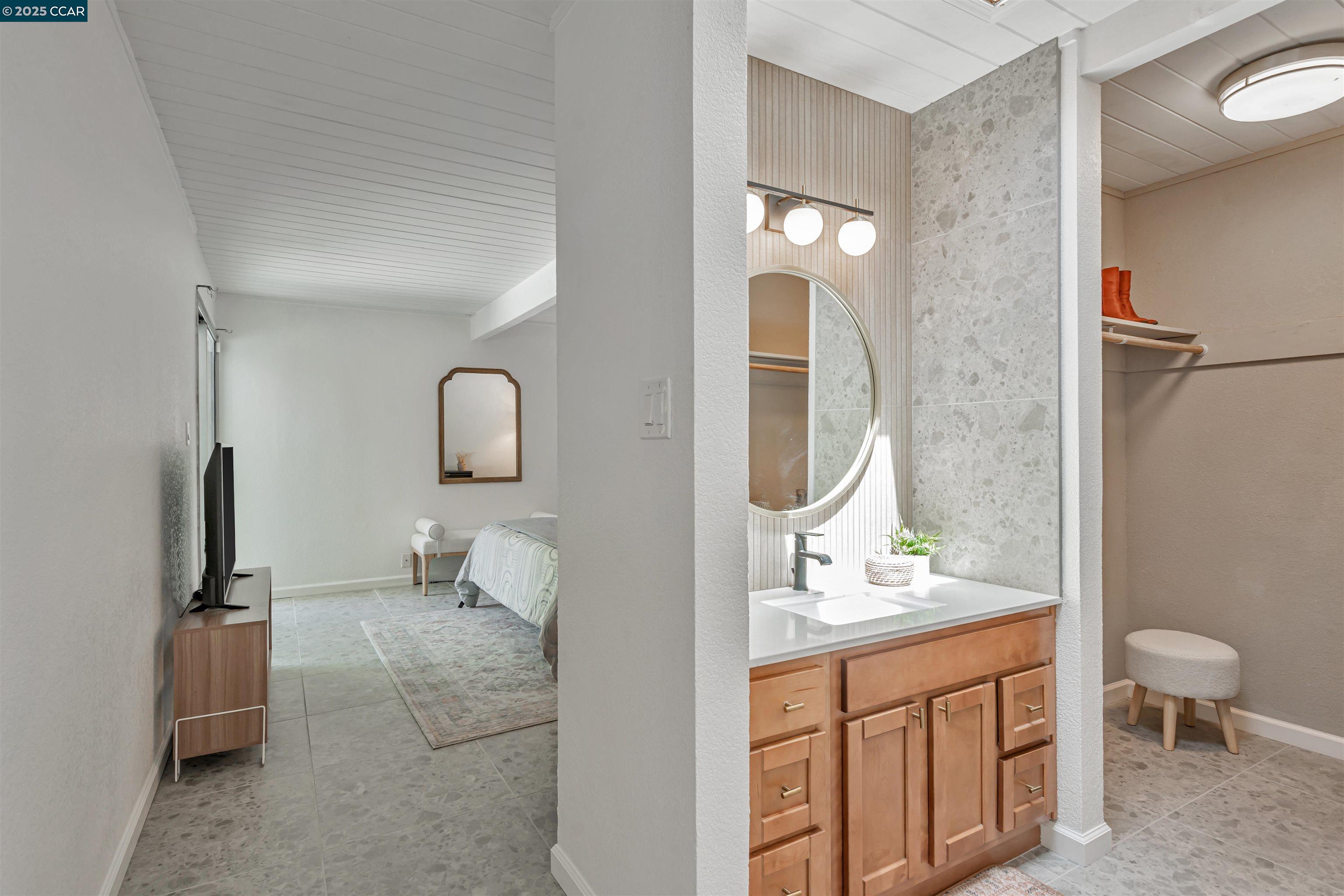 Detail Gallery Image 21 of 52 For 1243 Lancashire Dr, Concord,  CA 94518 - 4 Beds | 2 Baths