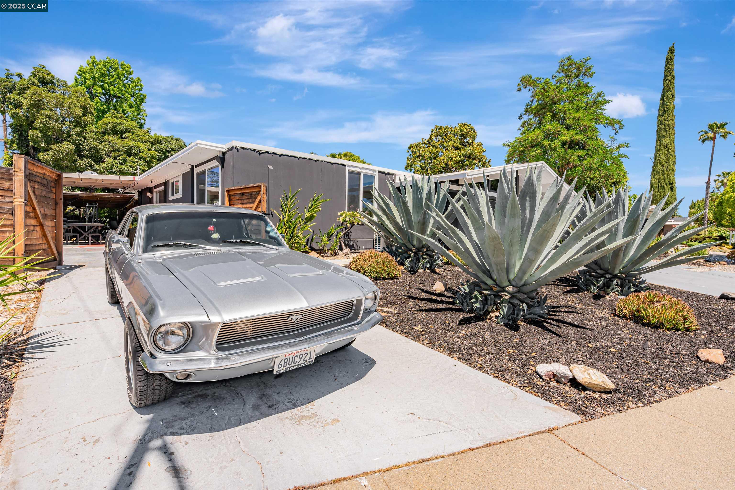 Detail Gallery Image 46 of 52 For 1243 Lancashire Dr, Concord,  CA 94518 - 4 Beds | 2 Baths