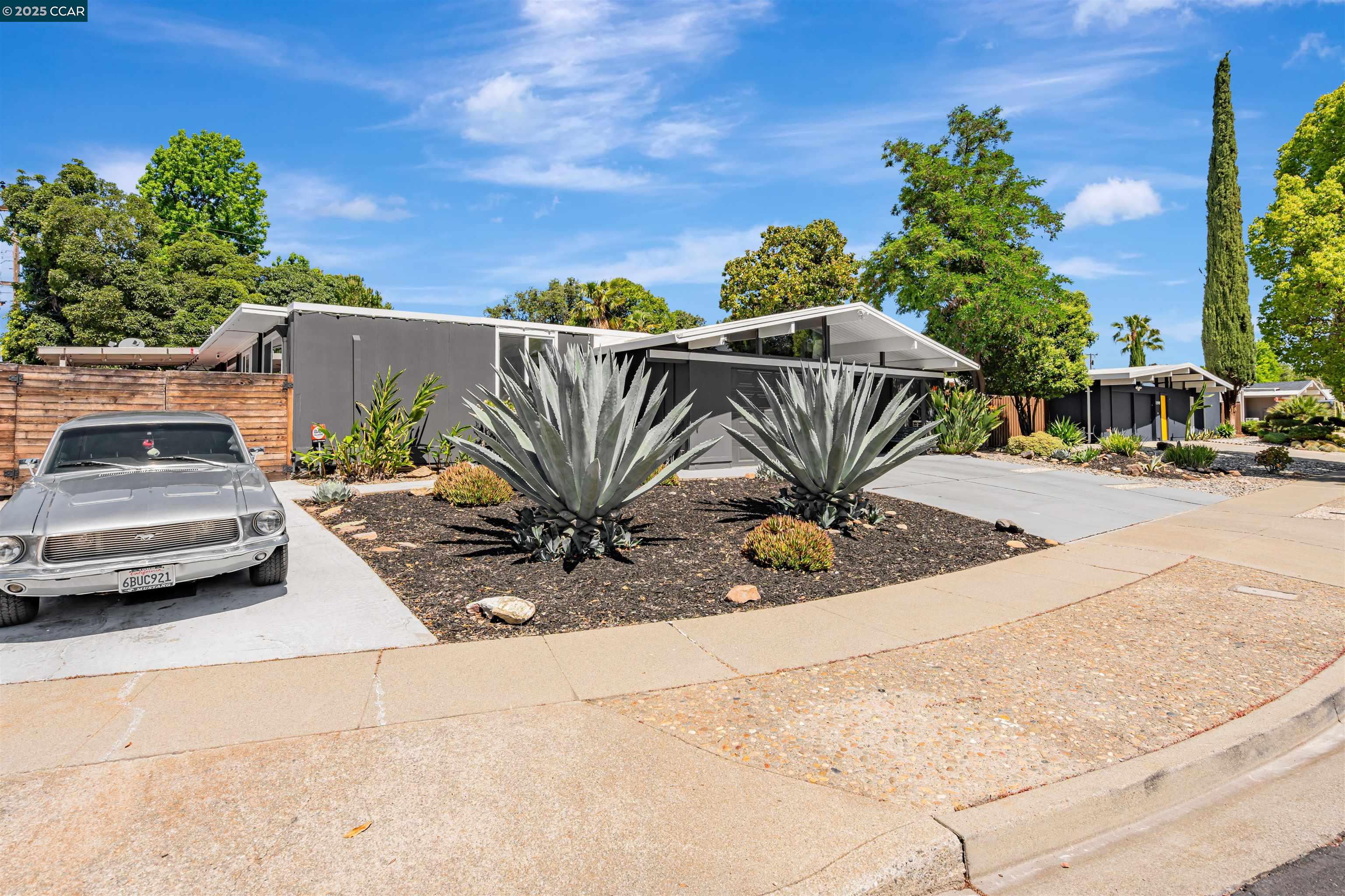 Detail Gallery Image 47 of 52 For 1243 Lancashire Dr, Concord,  CA 94518 - 4 Beds | 2 Baths