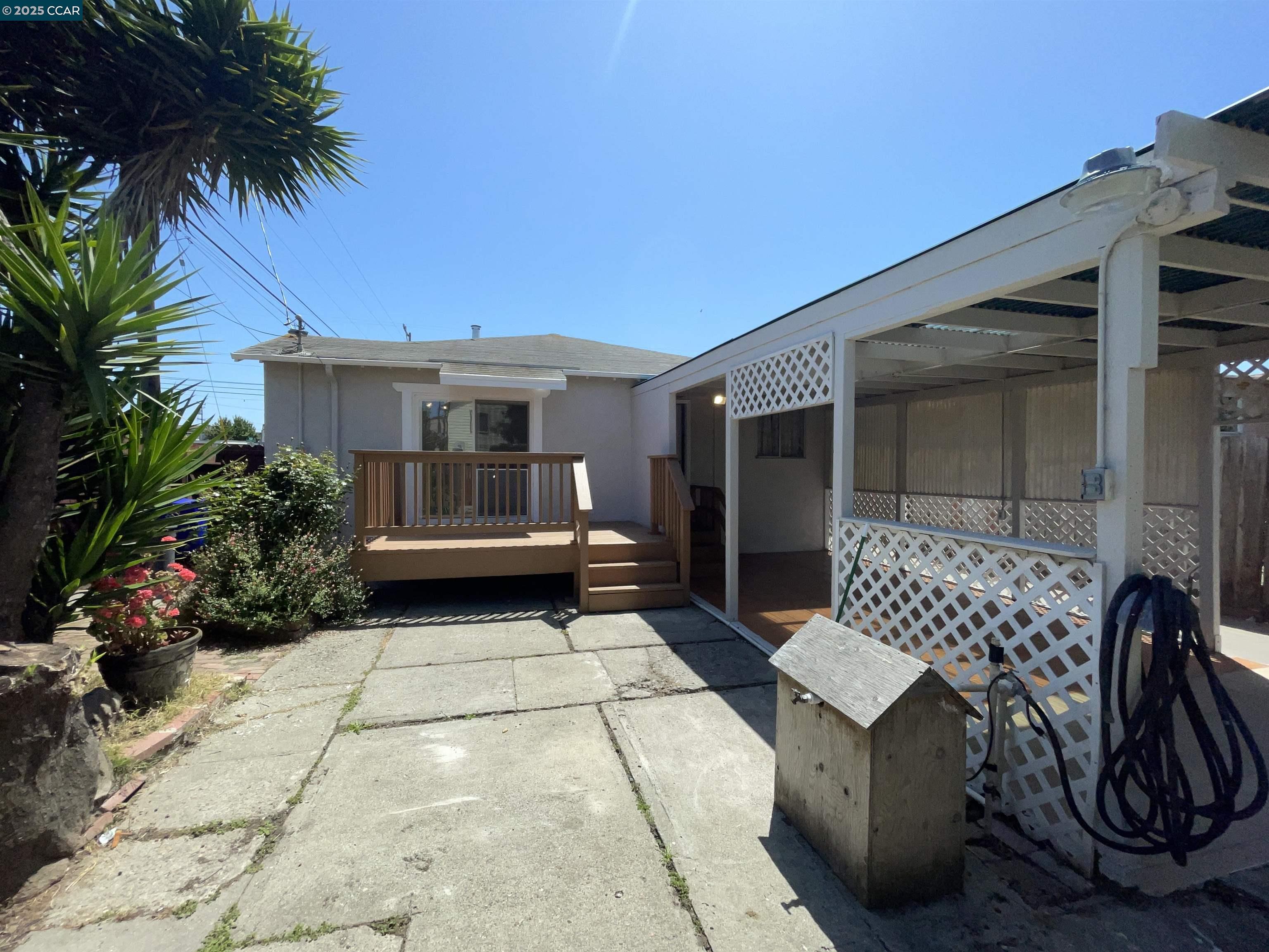 Detail Gallery Image 27 of 35 For 2029 Sutter Ave, San Pablo,  CA 94806 - 3 Beds | 1/2 Baths