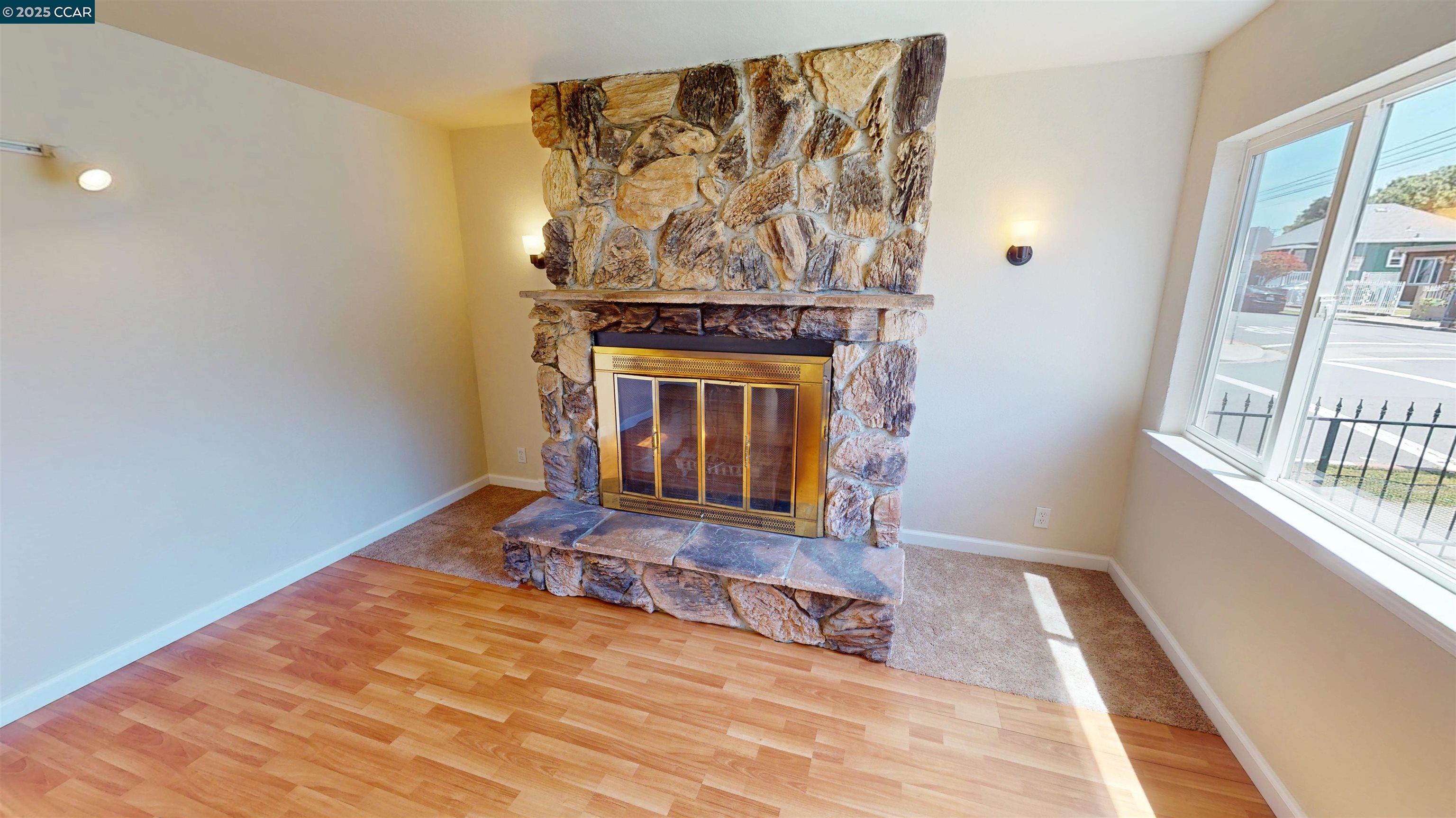 Detail Gallery Image 4 of 35 For 2029 Sutter Ave, San Pablo,  CA 94806 - 3 Beds | 1/2 Baths
