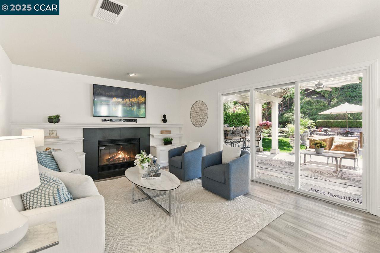 Detail Gallery Image 34 of 60 For 5220 Portillo Valley, San Ramon,  CA 94583 - 4 Beds | 3 Baths