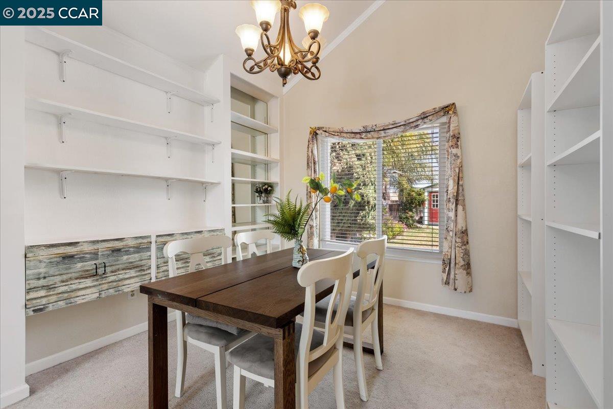 Detail Gallery Image 10 of 58 For 3852 Rockford Dr, Antioch,  CA 94509 - 4 Beds | 2/1 Baths