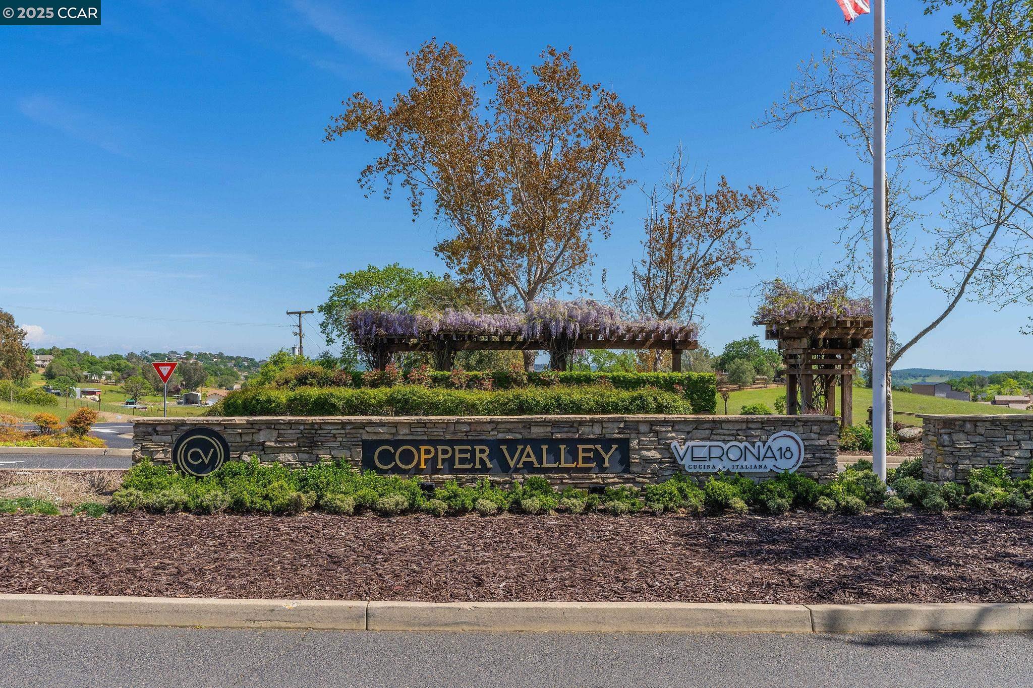 Detail Gallery Image 5 of 10 For 224 Quail Creek Terrace, Copperopolis,  CA 95228 - 3 Beds | 2/1 Baths