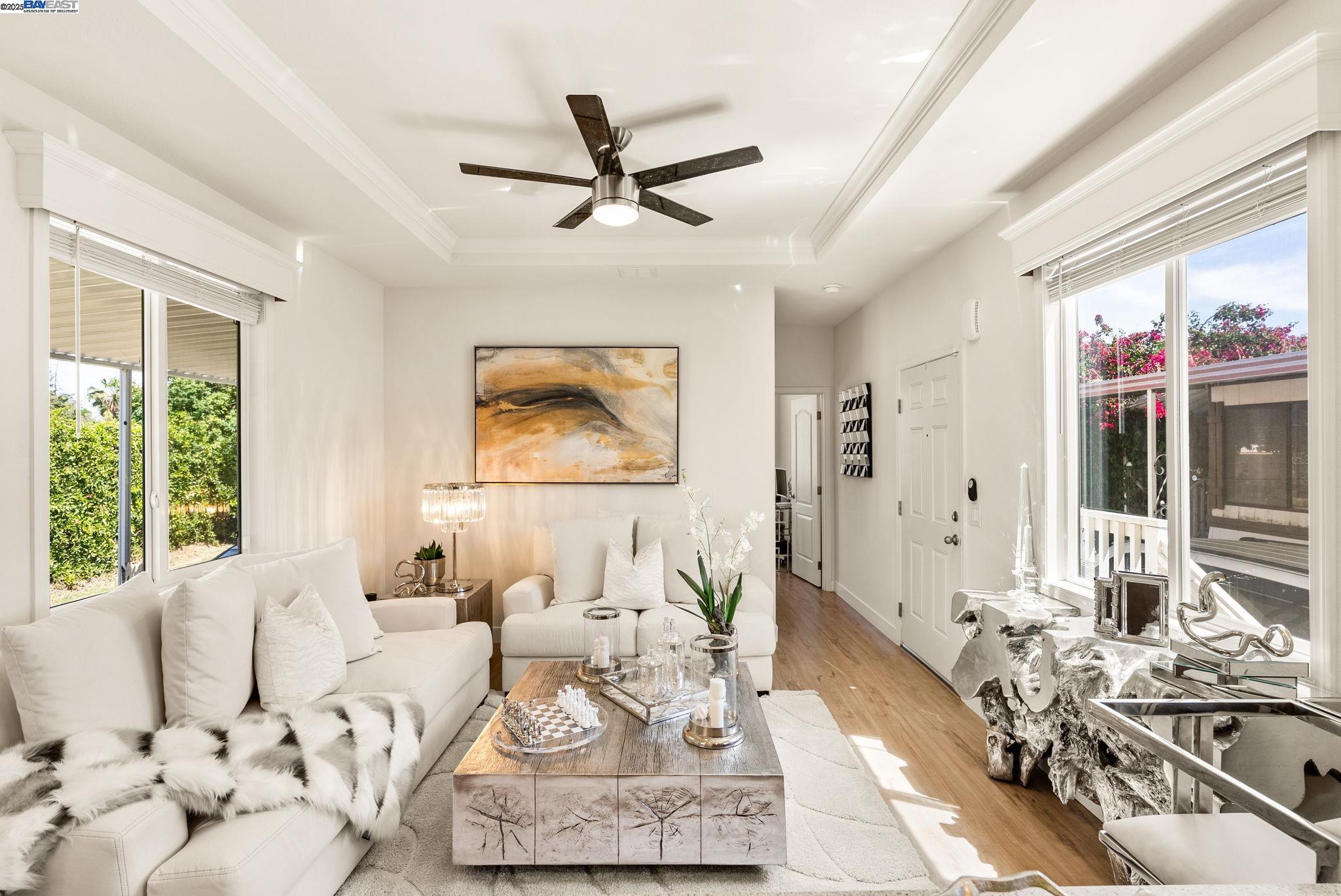 Detail Gallery Image 2 of 33 For 65 Pali, Pittsburg,  CA 94565 - 2 Beds | 2 Baths