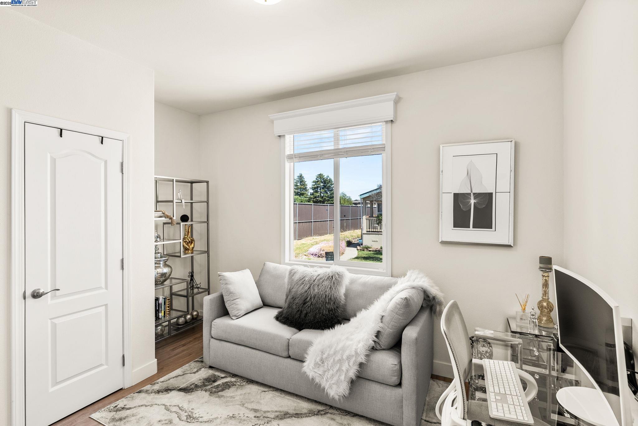 Detail Gallery Image 12 of 33 For 65 Pali, Pittsburg,  CA 94565 - 2 Beds | 2 Baths