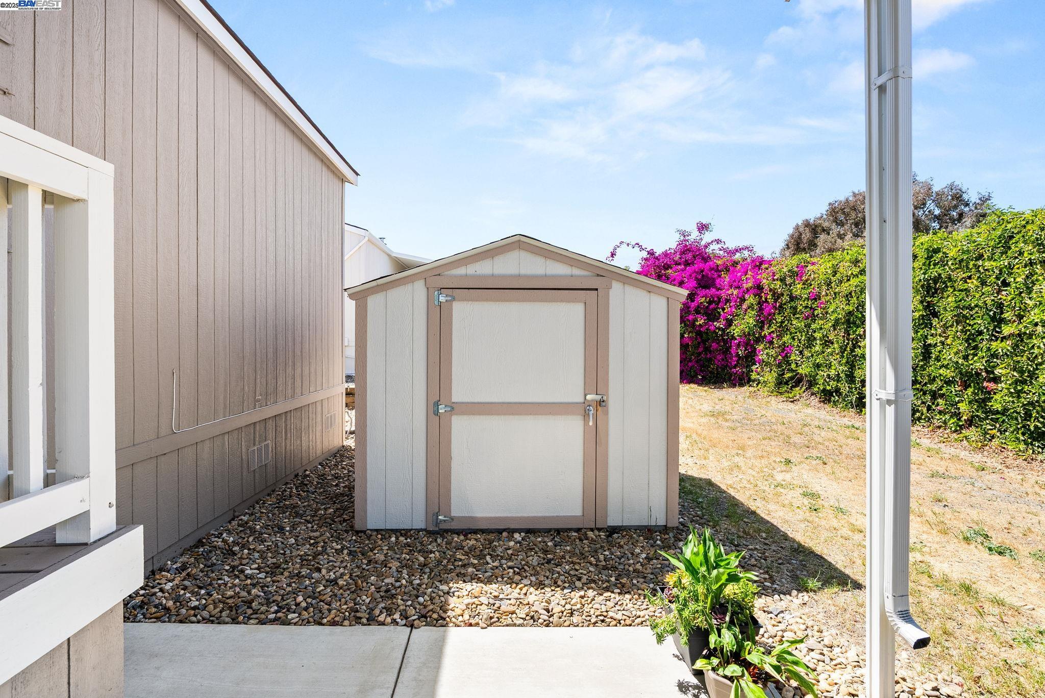 Detail Gallery Image 20 of 33 For 65 Pali, Pittsburg,  CA 94565 - 2 Beds | 2 Baths