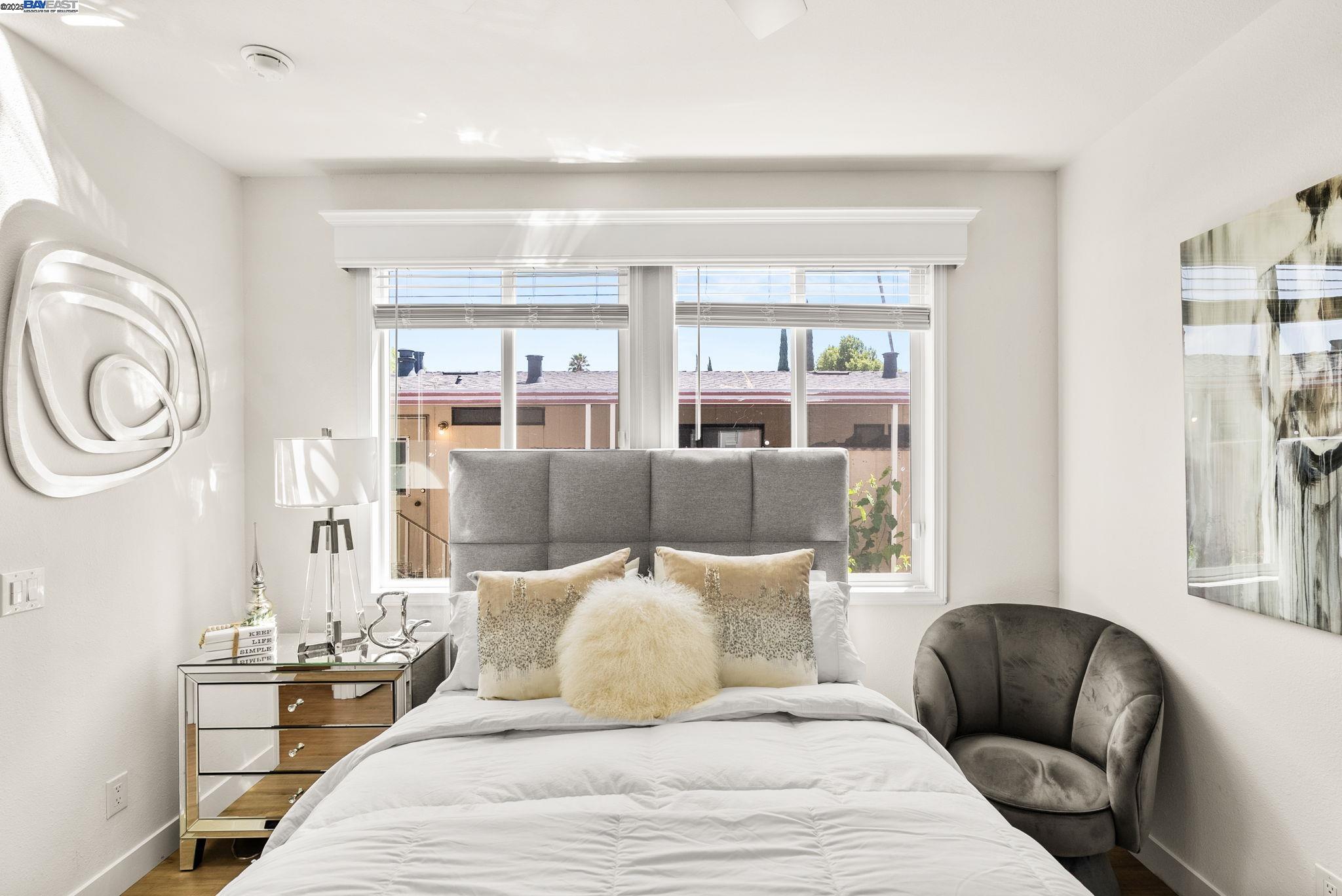 Detail Gallery Image 9 of 33 For 65 Pali, Pittsburg,  CA 94565 - 2 Beds | 2 Baths