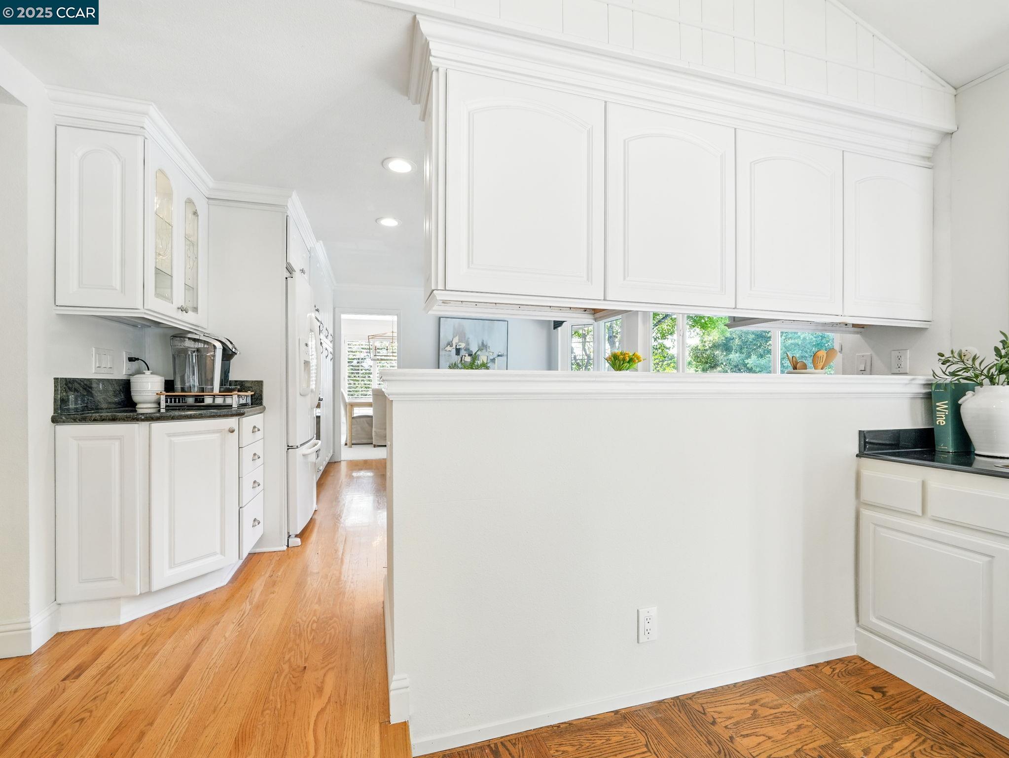 Detail Gallery Image 14 of 59 For 1804 Piedras Circle, Alamo,  CA 94507 - 4 Beds | 2/1 Baths
