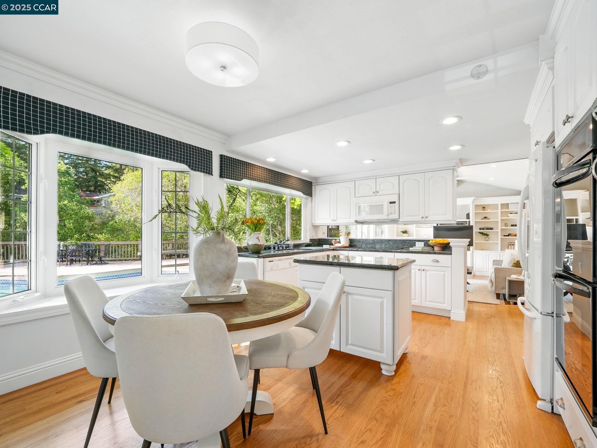 Detail Gallery Image 15 of 59 For 1804 Piedras Circle, Alamo,  CA 94507 - 4 Beds | 2/1 Baths