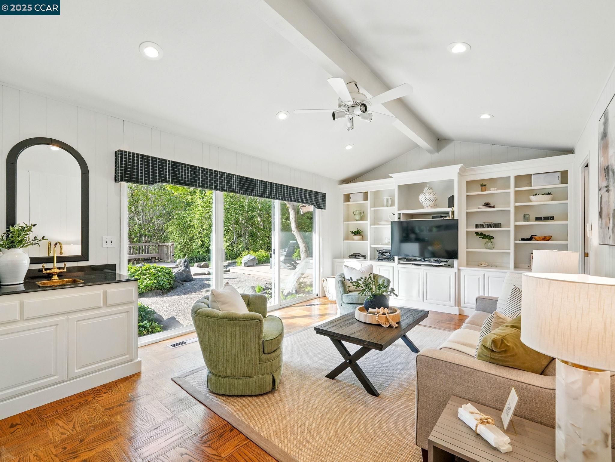 Detail Gallery Image 22 of 59 For 1804 Piedras Circle, Alamo,  CA 94507 - 4 Beds | 2/1 Baths