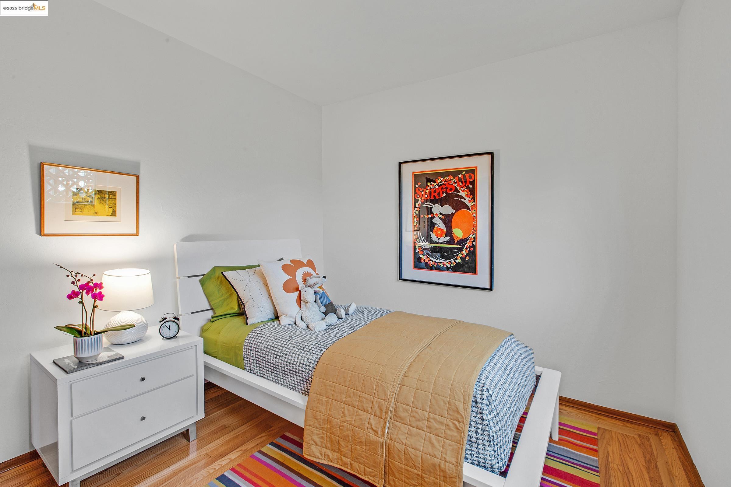 Detail Gallery Image 13 of 19 For 1062 Cornell Ave, Albany,  CA 94706 - 3 Beds | 1 Baths
