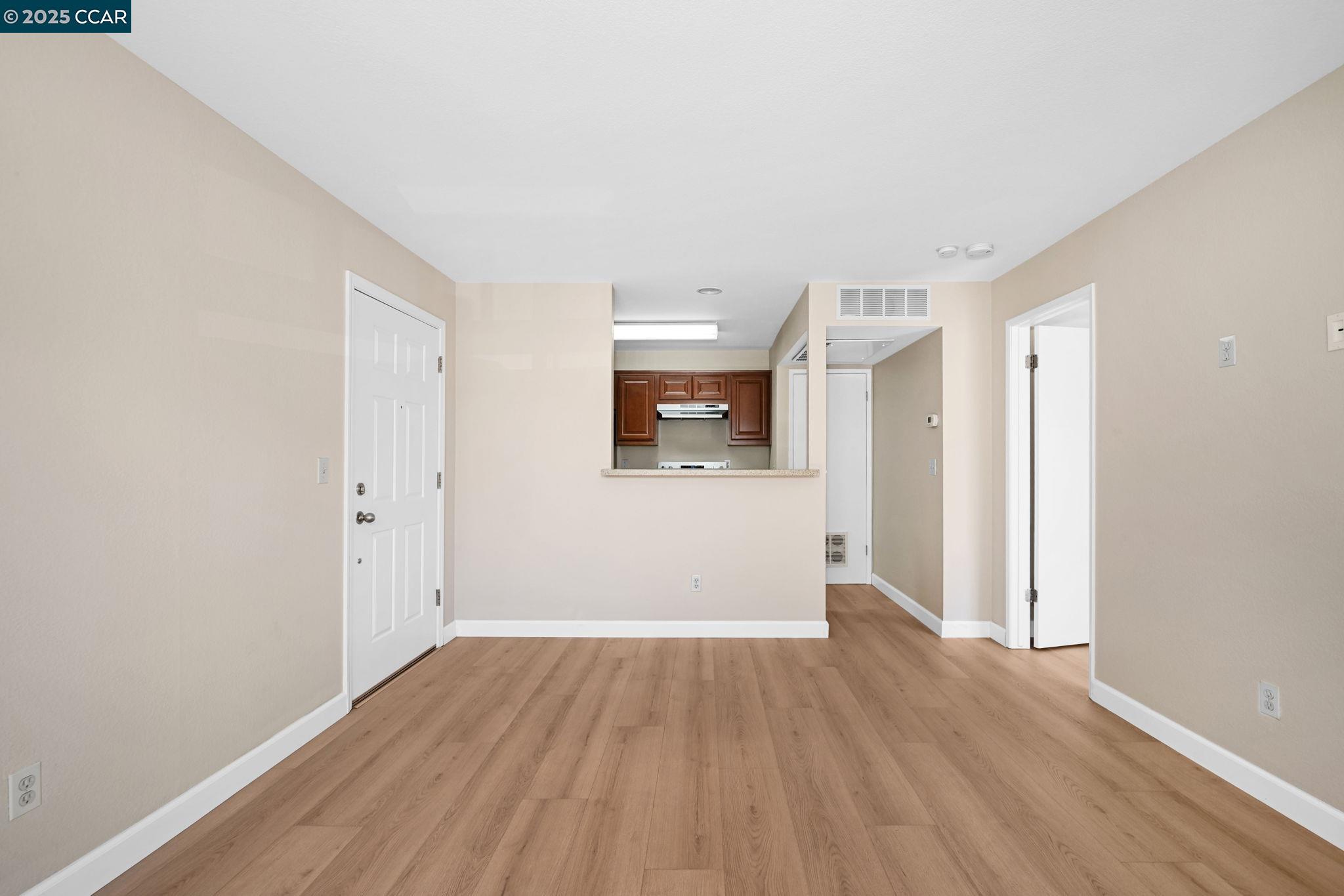 Detail Gallery Image 4 of 24 For 130 Reflections Dr #12,  San Ramon,  CA 94583 - 1 Beds | 1 Baths