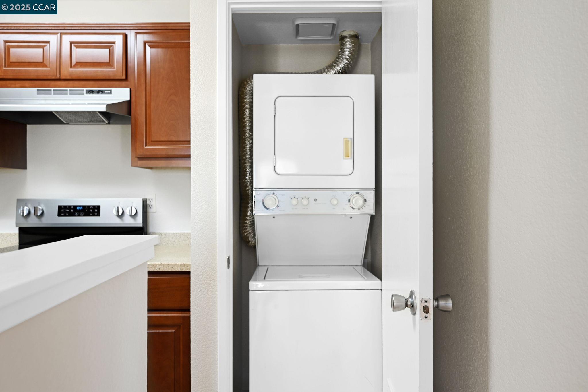 Detail Gallery Image 7 of 24 For 130 Reflections Dr #12,  San Ramon,  CA 94583 - 1 Beds | 1 Baths