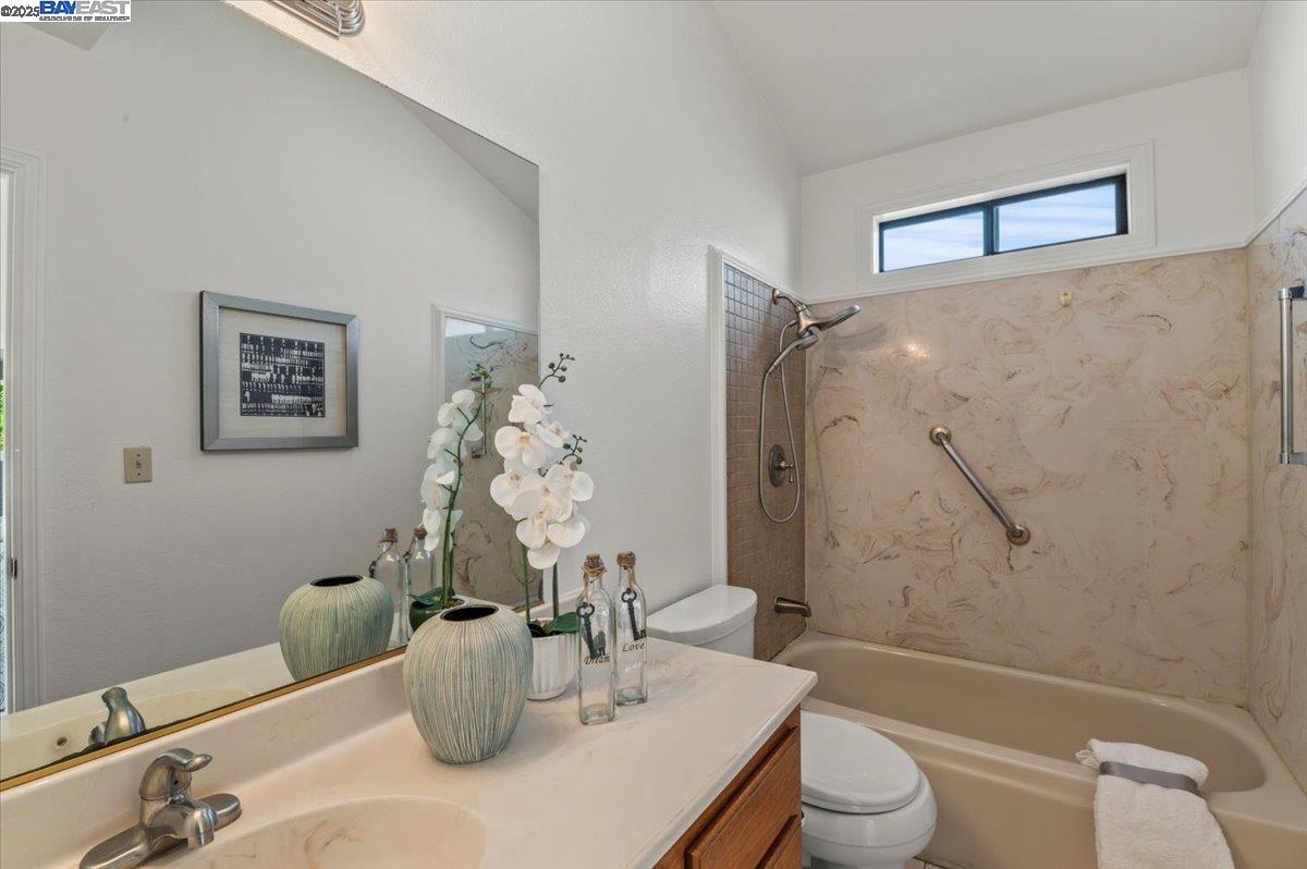 Detail Gallery Image 30 of 57 For 2168 167th Ave, San Leandro,  CA 94578 - 3 Beds | 2 Baths