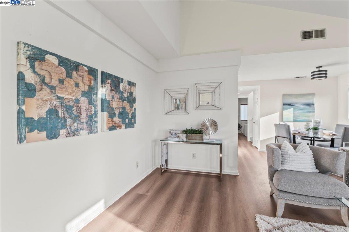 Detail Gallery Image 4 of 57 For 2168 167th Ave, San Leandro,  CA 94578 - 3 Beds | 2 Baths