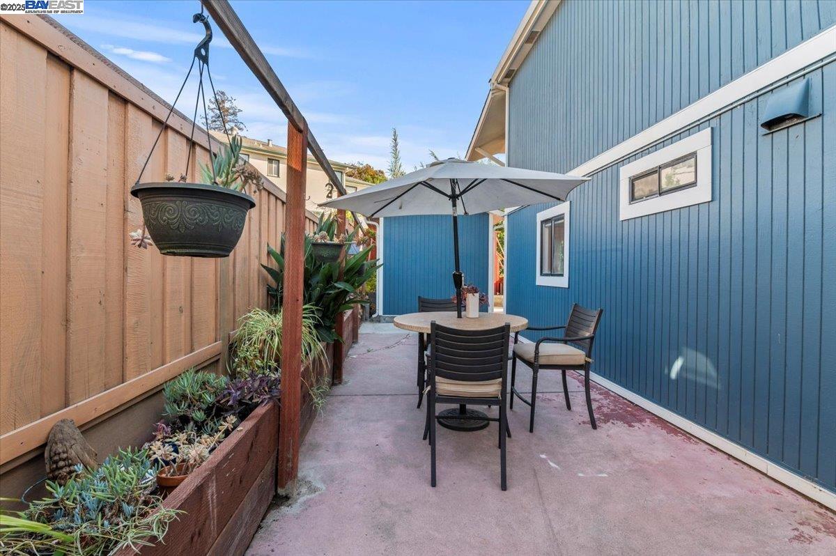 Detail Gallery Image 31 of 57 For 2168 167th Ave, San Leandro,  CA 94578 - 3 Beds | 2 Baths