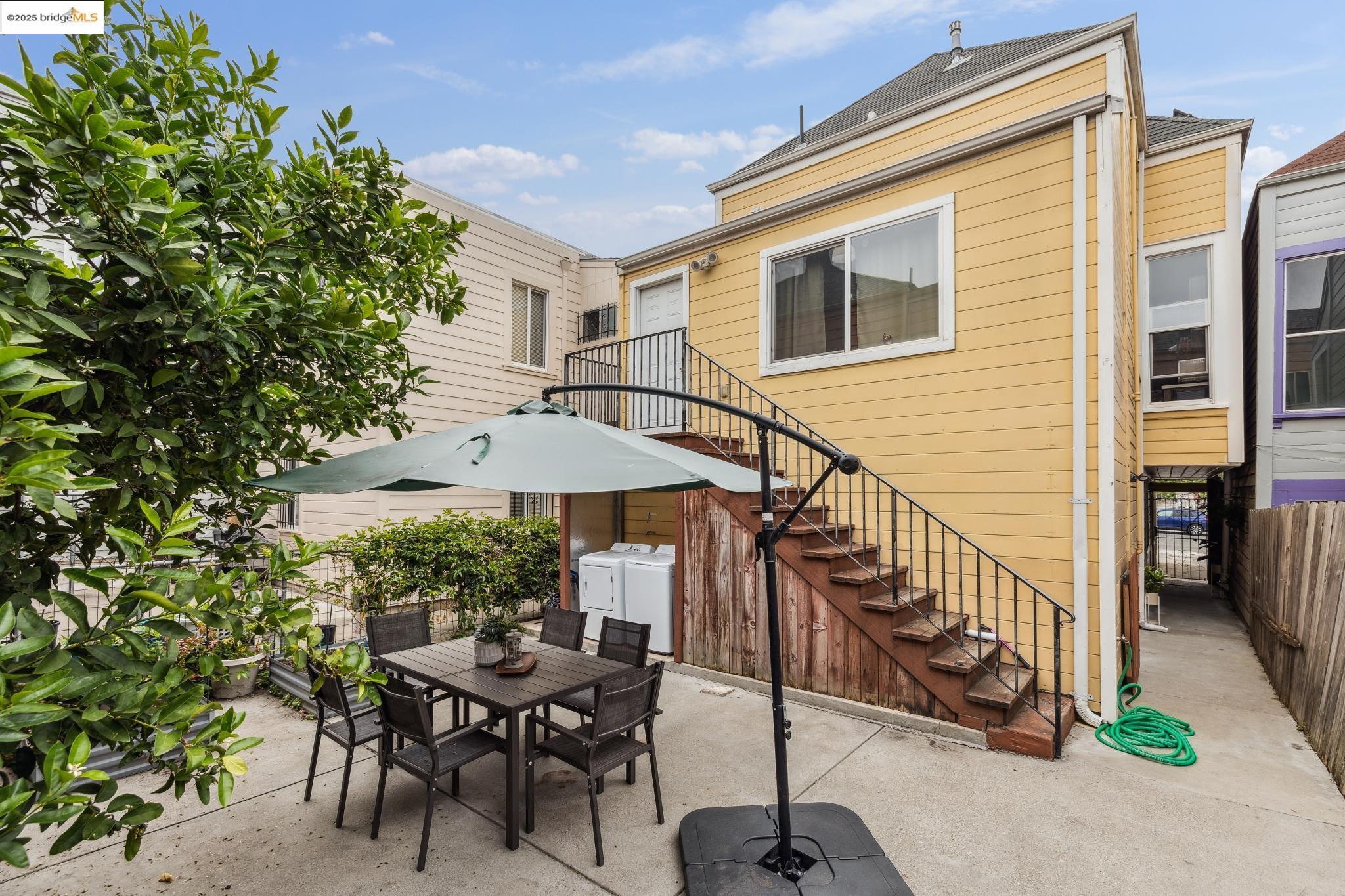 Detail Gallery Image 23 of 31 For 621 Fallon St, Oakland,  CA 94607 - – Beds | – Baths
