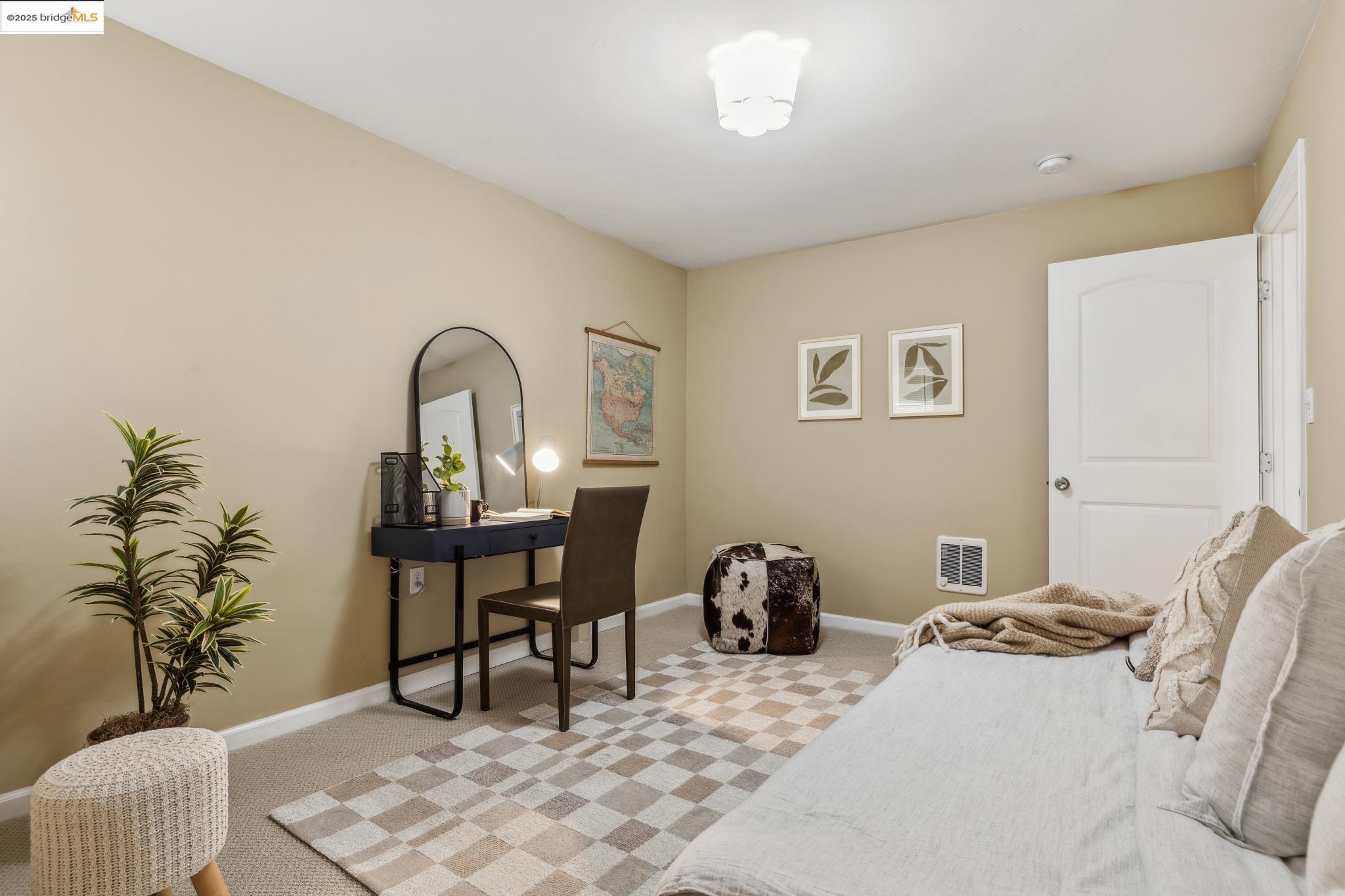 Detail Gallery Image 10 of 31 For 621 Fallon St, Oakland,  CA 94607 - – Beds | – Baths