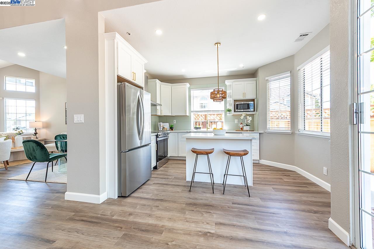 Detail Gallery Image 20 of 60 For 4708 Cabello St, Union City,  CA 94587 - 3 Beds | 2/1 Baths