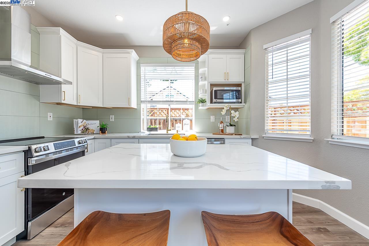 Detail Gallery Image 23 of 60 For 4708 Cabello St, Union City,  CA 94587 - 3 Beds | 2/1 Baths