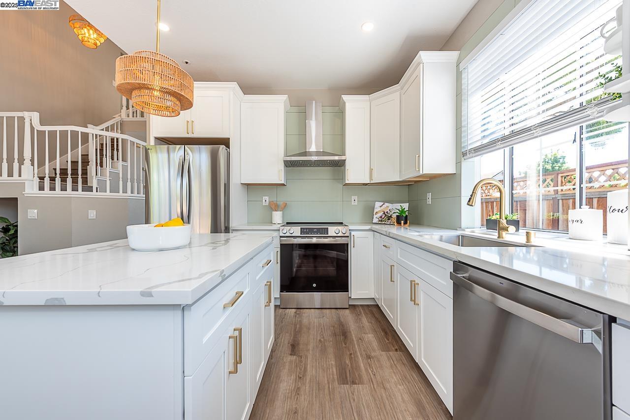 Detail Gallery Image 25 of 60 For 4708 Cabello St, Union City,  CA 94587 - 3 Beds | 2/1 Baths