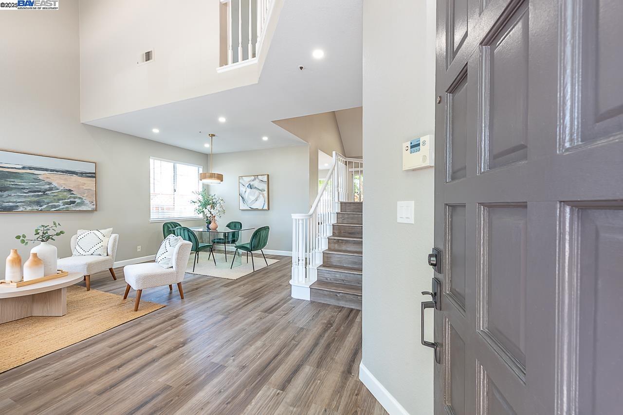 Detail Gallery Image 4 of 60 For 4708 Cabello St, Union City,  CA 94587 - 3 Beds | 2/1 Baths