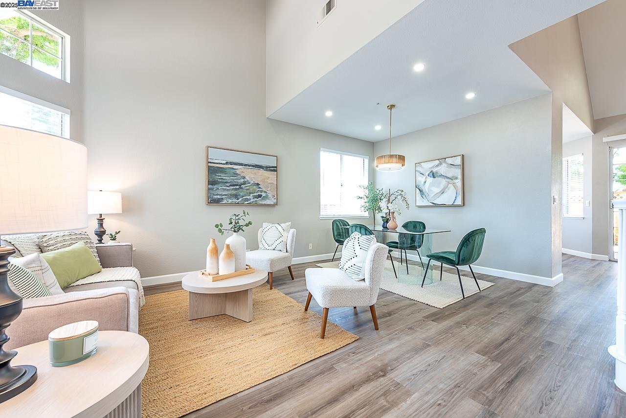 Detail Gallery Image 6 of 60 For 4708 Cabello St, Union City,  CA 94587 - 3 Beds | 2/1 Baths