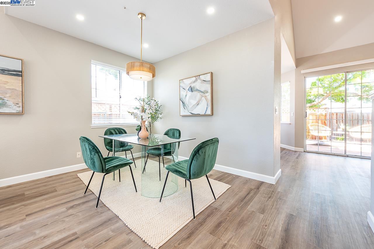 Detail Gallery Image 10 of 60 For 4708 Cabello St, Union City,  CA 94587 - 3 Beds | 2/1 Baths