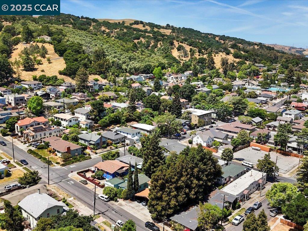 Detail Gallery Image 21 of 21 For 221 Green St, Martinez,  CA 94553 - – Beds | – Baths