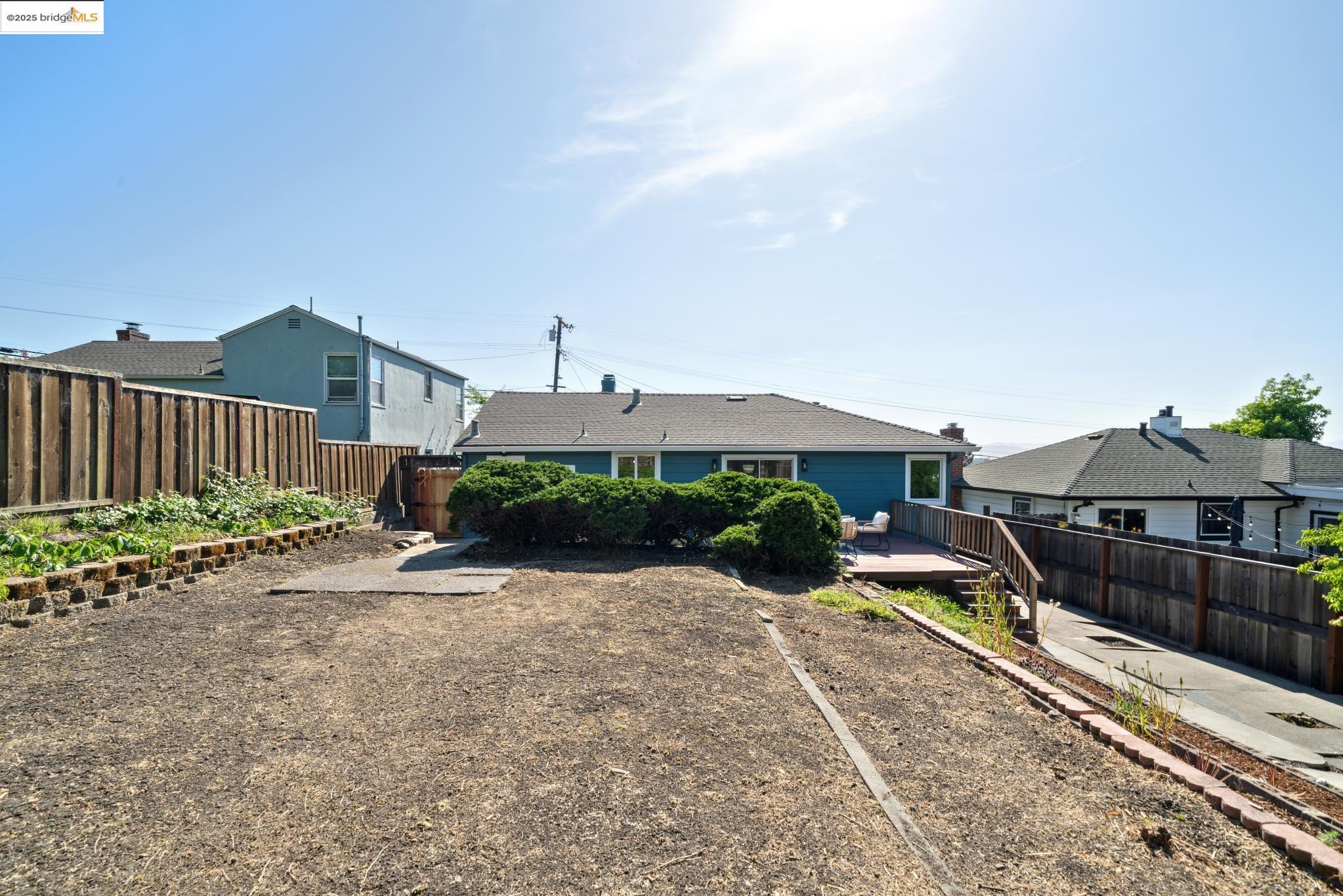 Detail Gallery Image 32 of 33 For 664 Amador St, Richmond,  CA 94805 - 2 Beds | 1 Baths