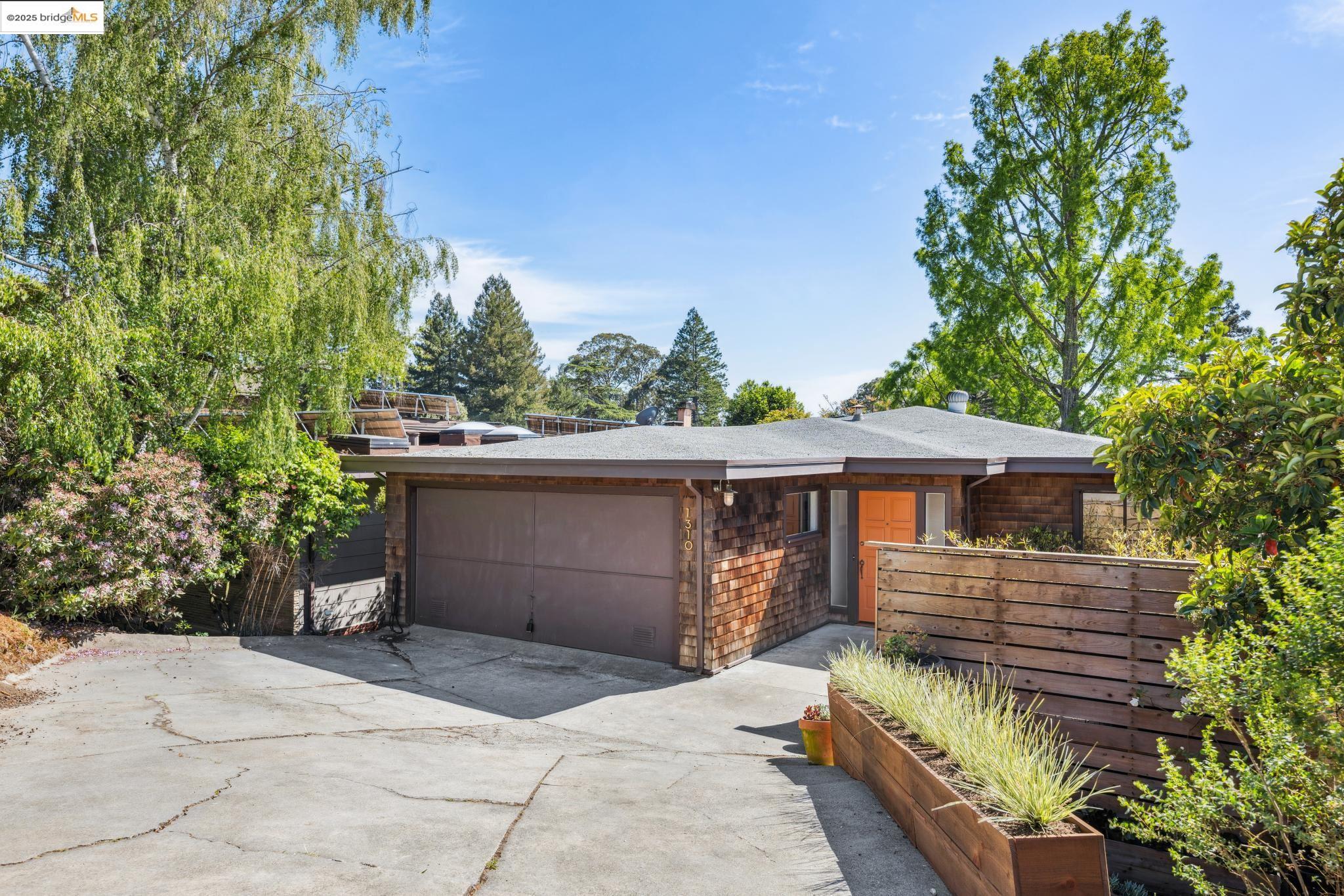 Front Image Thumbnail for EB41098425