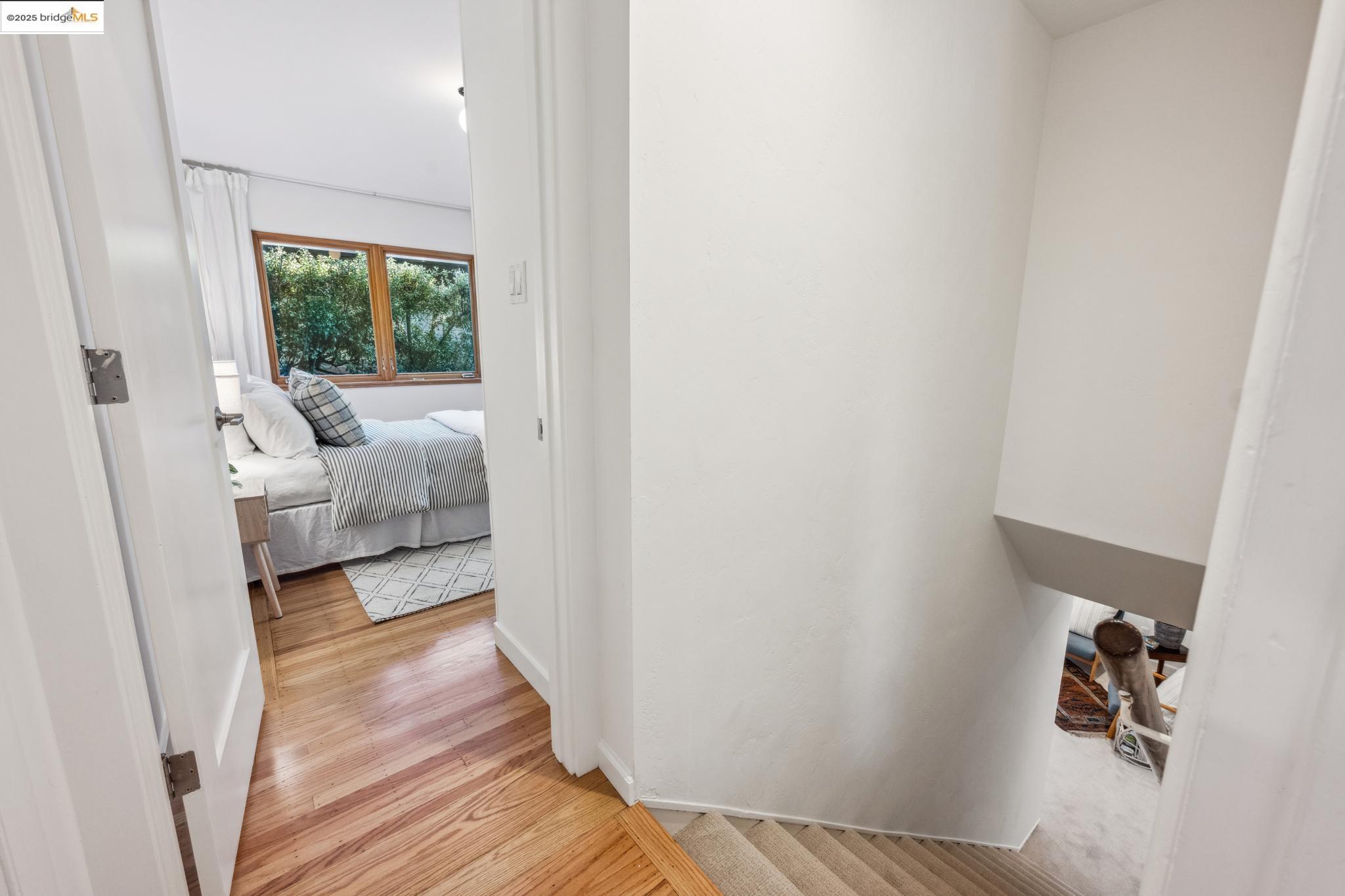 Detail Gallery Image 19 of 56 For Grizzly Peak Blvd, Berkeley,  CA 94708 - 4 Beds | 2/1 Baths