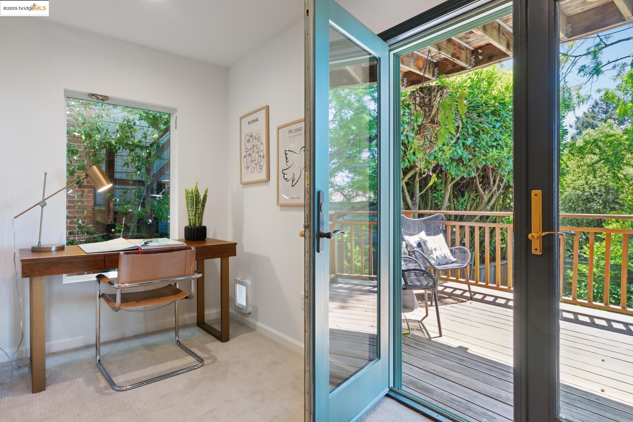 Detail Gallery Image 27 of 56 For Grizzly Peak Blvd, Berkeley,  CA 94708 - 4 Beds | 2/1 Baths